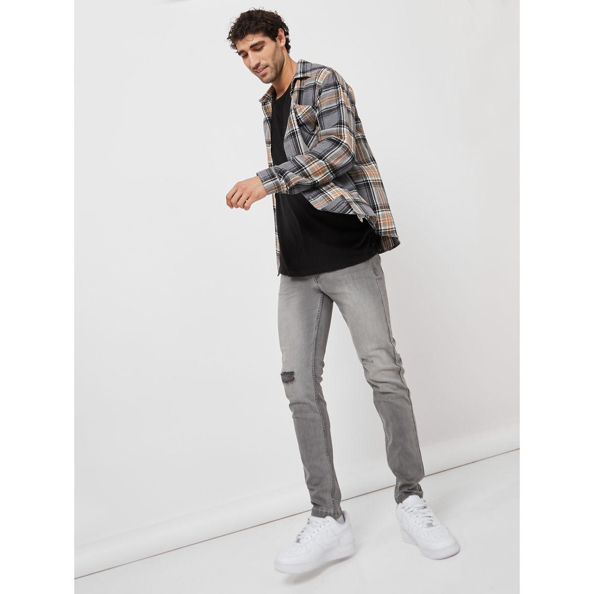 جينز ضيق بتداخلات ممزقة-men-clothing-bottoms-jeans-image-2