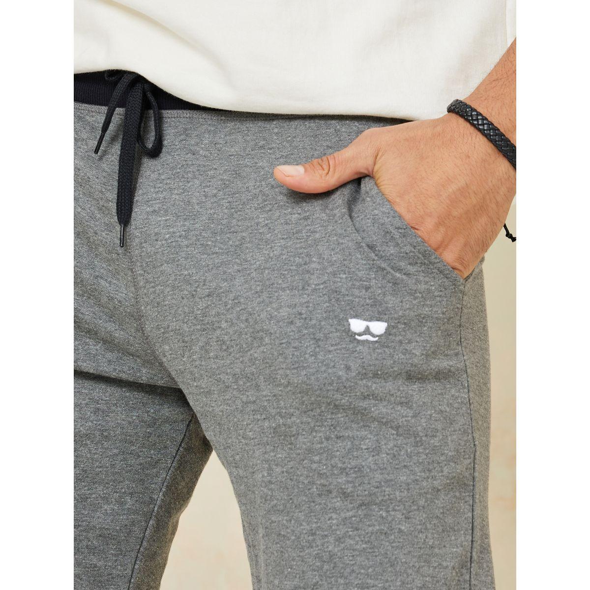 شورت محبوك بخصر بتداخل مغاير-men-clothing-bottoms-shorts-image-3