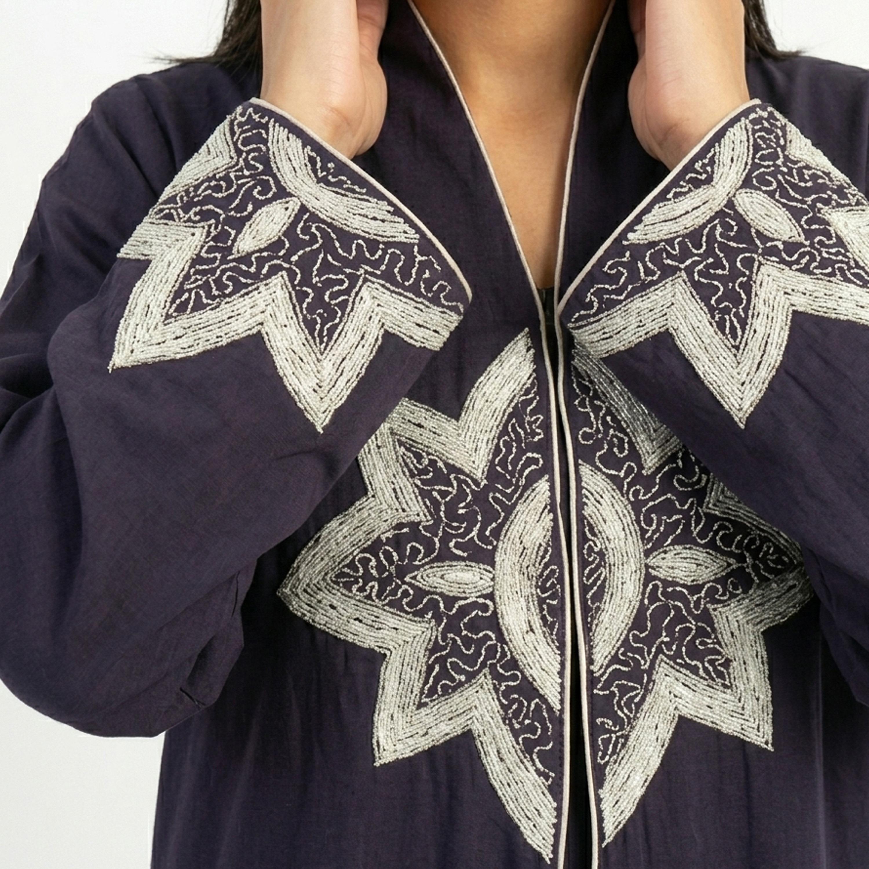 عباءة كتان مزينة بالخرز للنساء من حوراء-women-arabicclothing-abayas-image-3