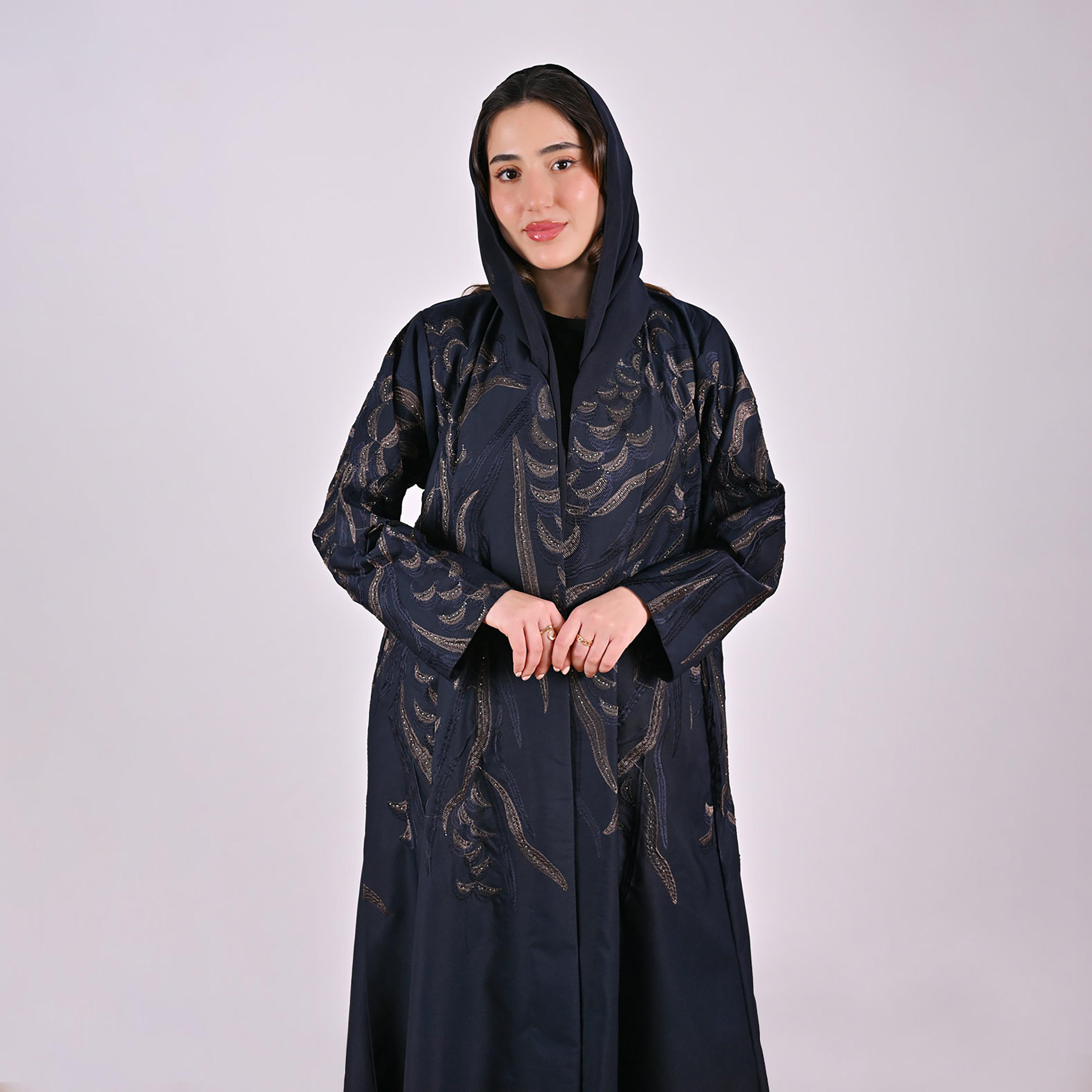 عباءة كلوش كتان مطرزة بأشكال هندسية مع حجاب للنساء من حوراء-women-arabicclothing-abayas-image-2