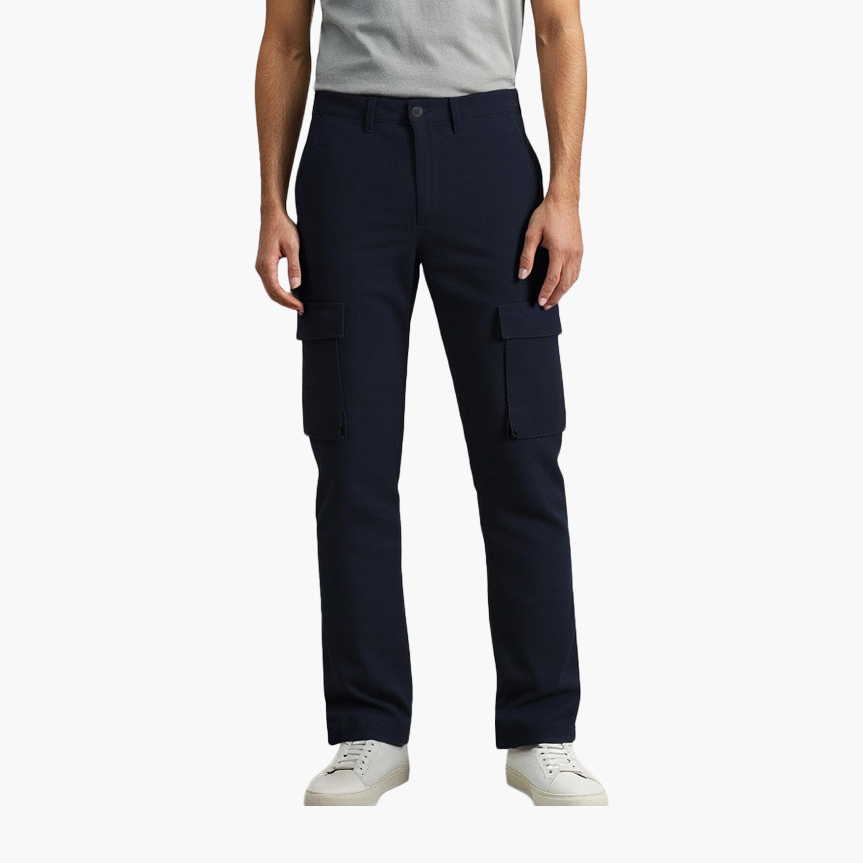 بنطال كارغو رجالي قصة عادية بخصر متوسط الارتفاع وأزرار من فرينش كونيكشن-men-clothing-bottoms-trousersandchinos-trousers-image-1