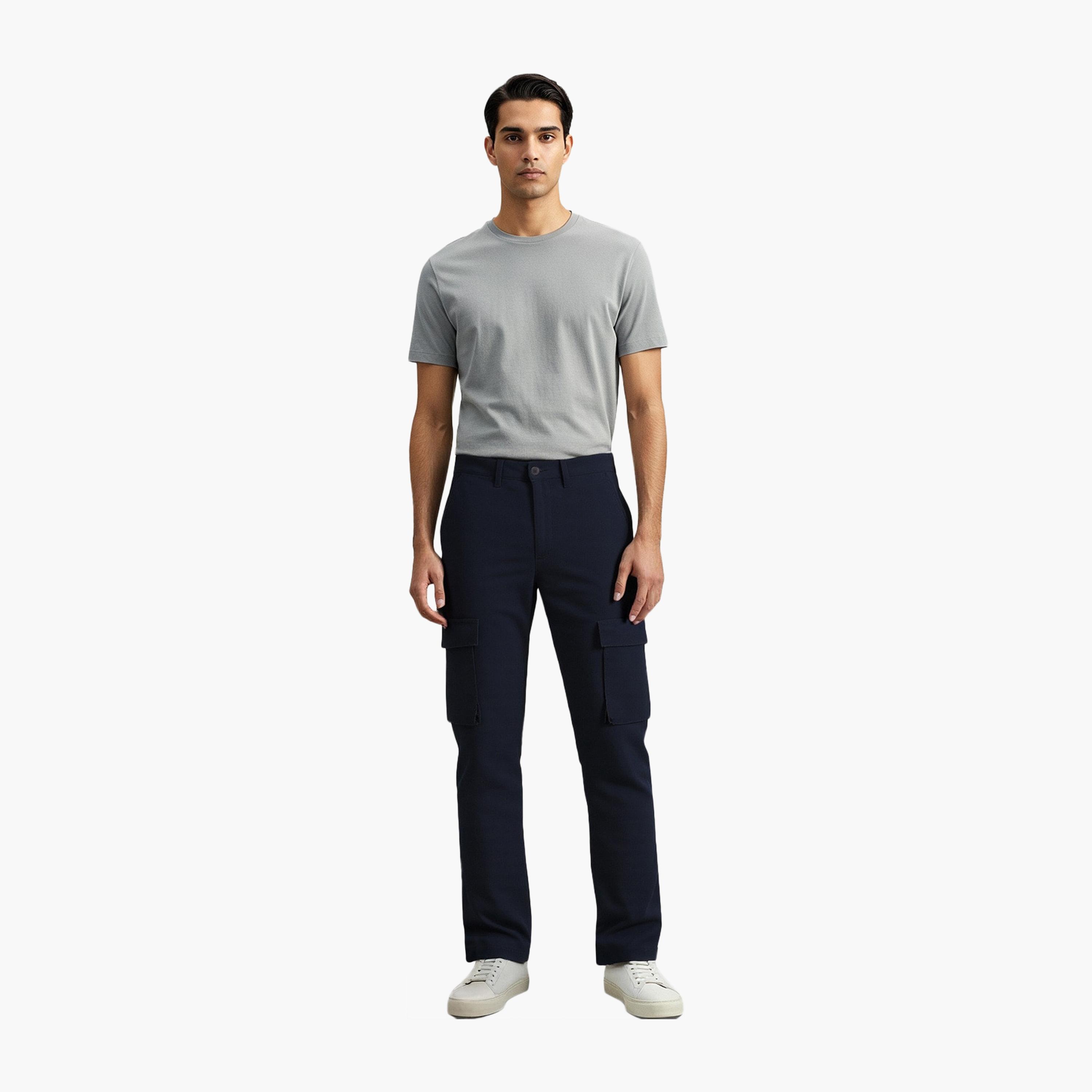 بنطال كارغو رجالي قصة عادية بخصر متوسط الارتفاع وأزرار من فرينش كونيكشن-men-clothing-bottoms-trousersandchinos-trousers-image-2