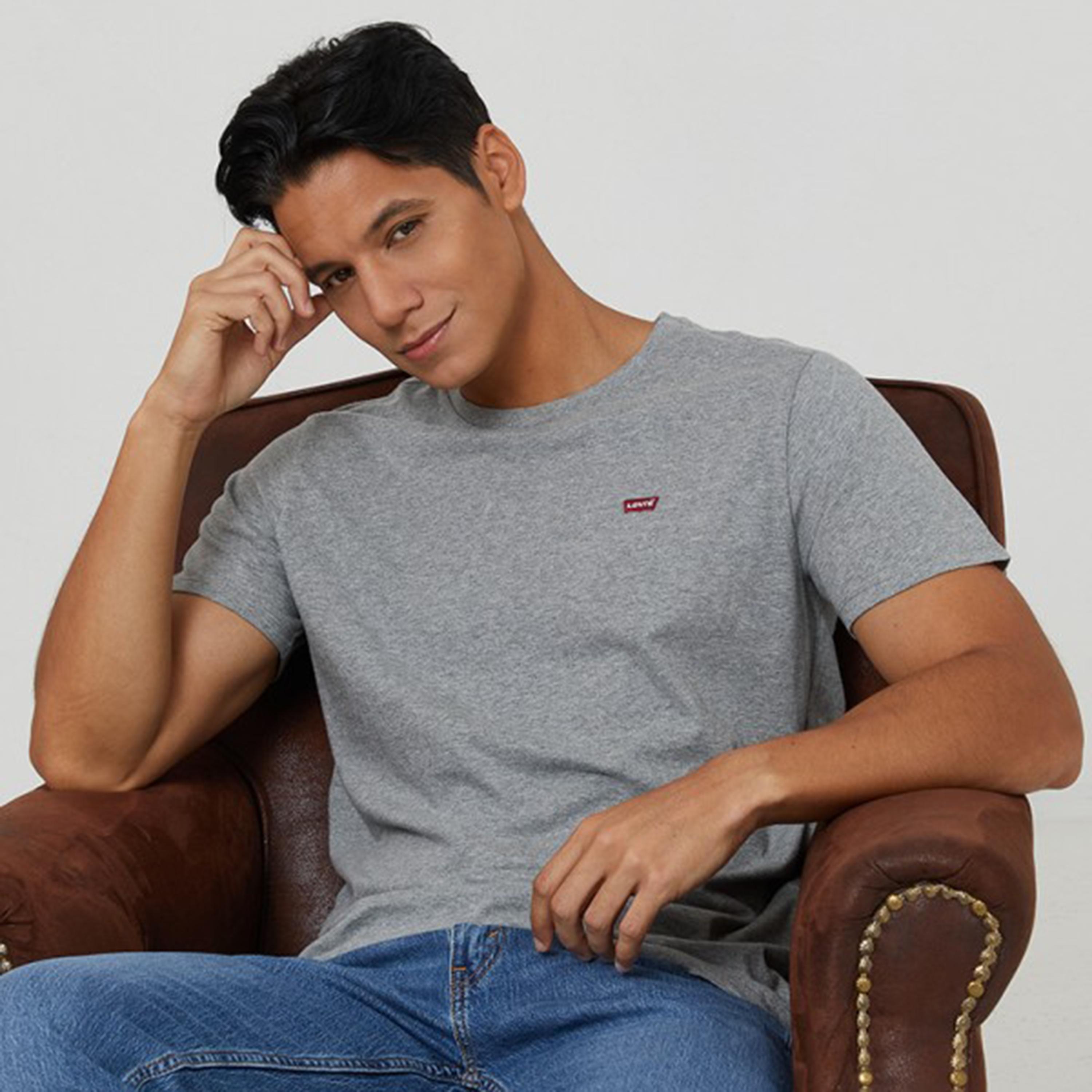 Levi's Logo Crew Neck Short Sleeves T-Shirt-men-clothing-tshirtsandpolos-tshirts-image-1