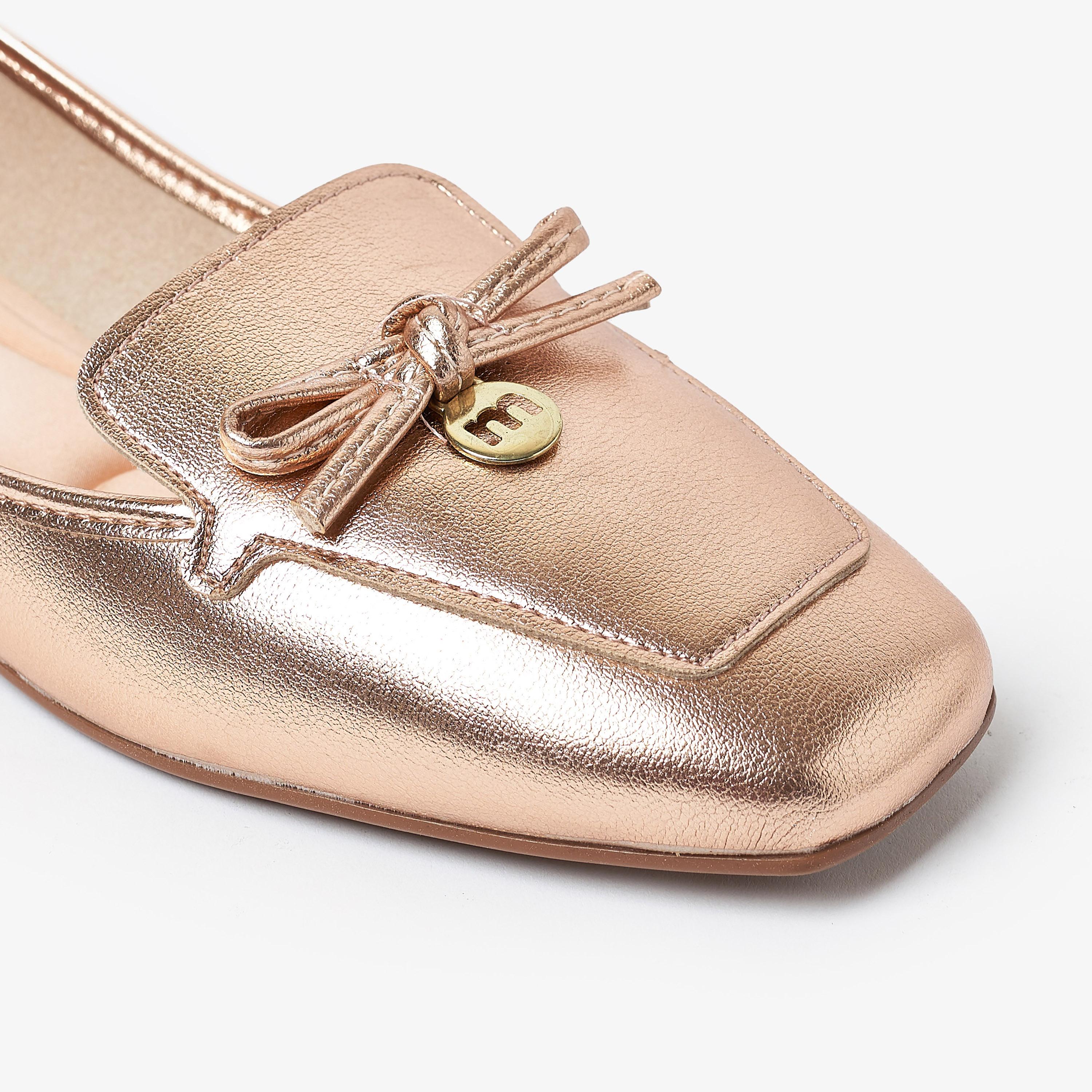 حذاء لوفر من موليكا للنساء بمقدمة مربعة مع مزينة من فيونكة | 5737-203-14710-women-shoes-loafersandmoccasins-image-5