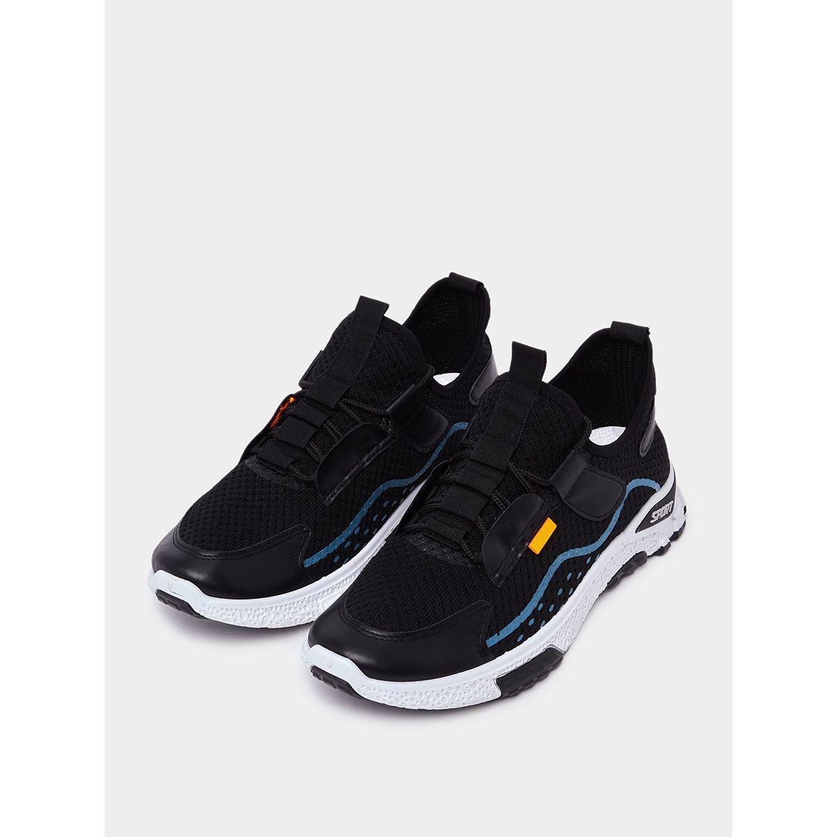 Styli Lace Up Low Top Sneakers-men-shoes-sneakers-image-2