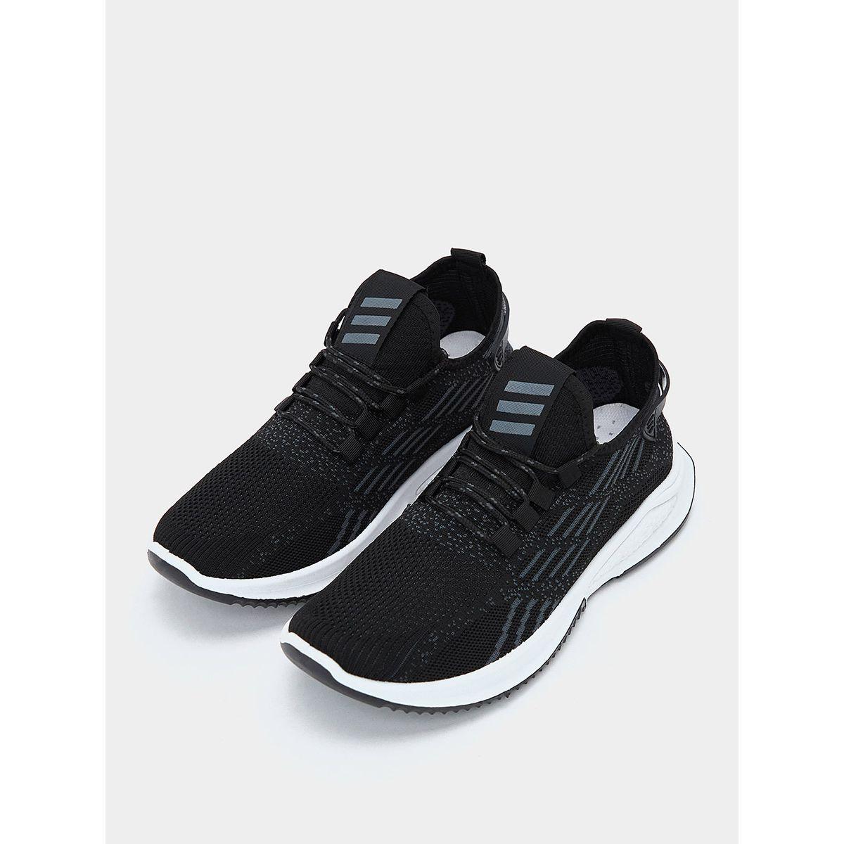 حذاء سنيكرز برباط من ستايلي-men-shoes-sneakers-image-2