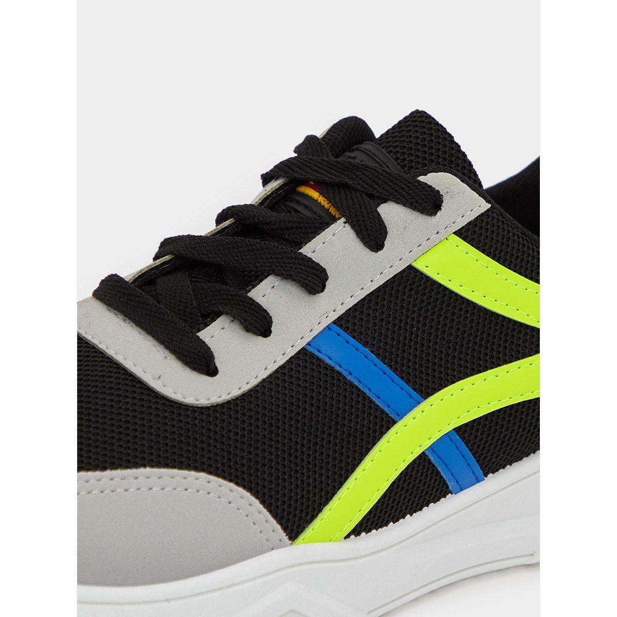 Styli Mid Top Casual Sneakers-men-shoes-sneakers-image-3