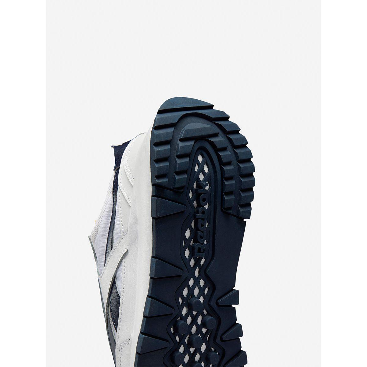 حذاء تدريب ريبوك-sports-men-shoes-image-8