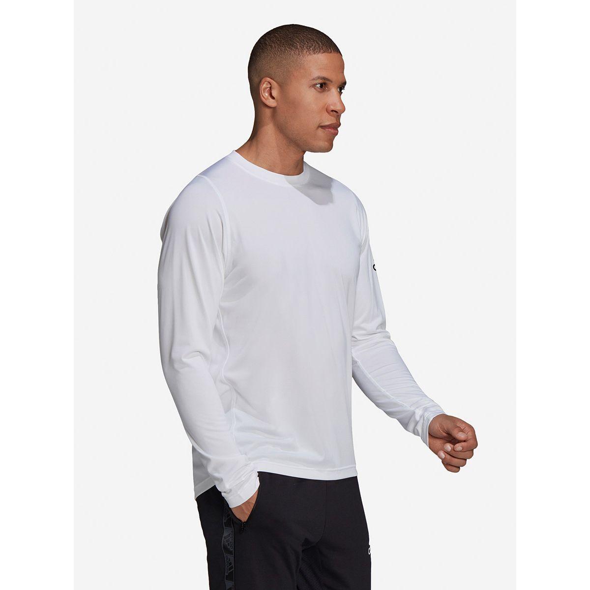 تيشيرت بقصة عادية-men-clothing-sportswearandactivewear-tshirtsandpolos-image-3