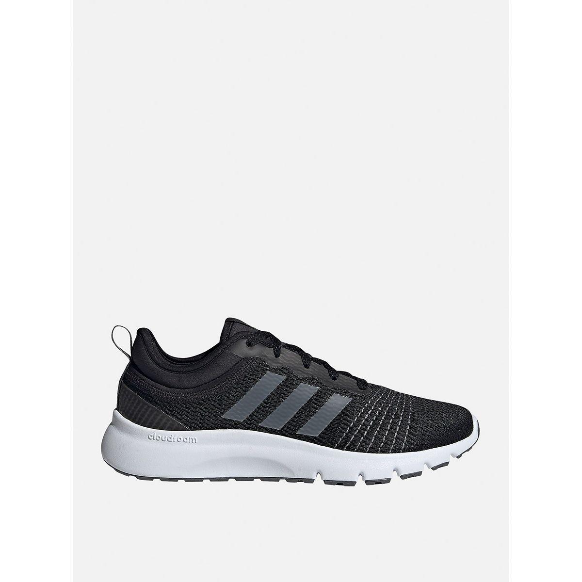 حذاء رياضي برباط-sports-women-shoes-image-1