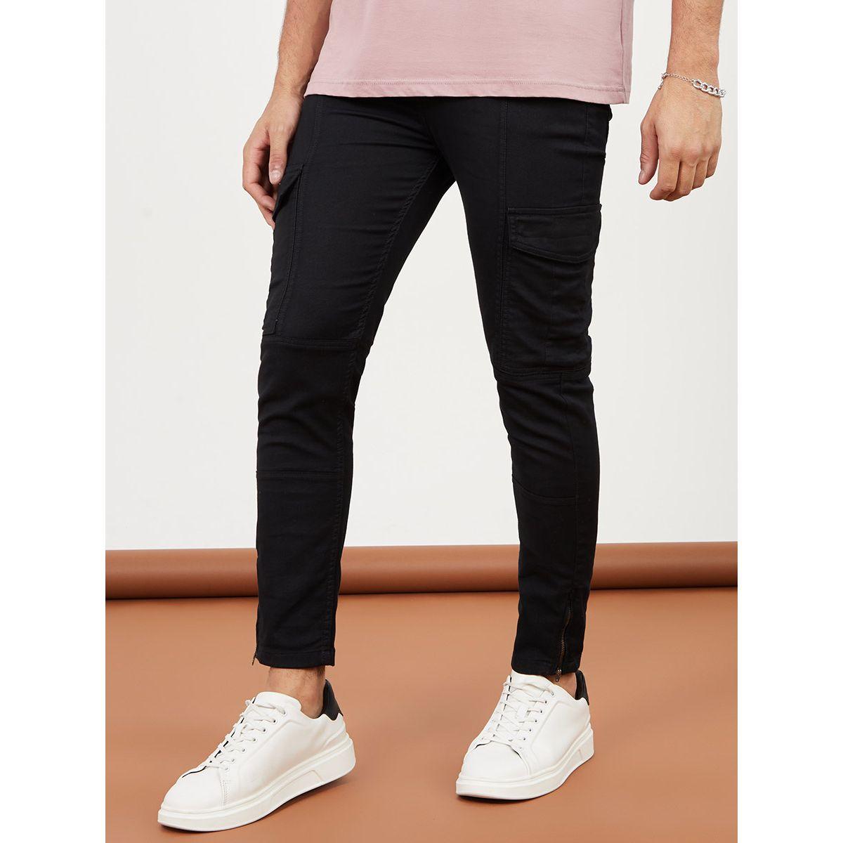 جينز بنمط كارغو وقصة سليم فت من ستايلي-men-clothing-bottoms-jeans-image-1