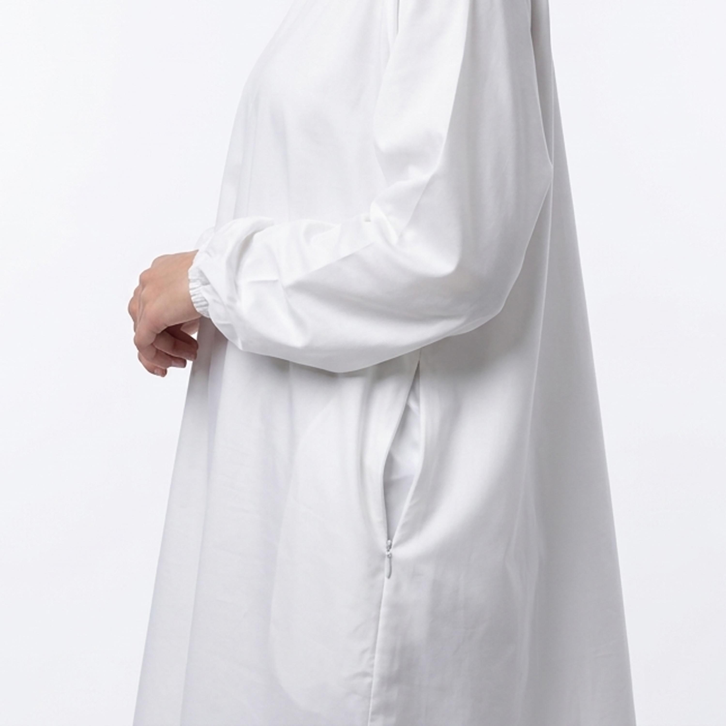Hawraa White Elasticated Cuff Sleeves Linen Women's Hajj Abaya with Hijab-women-arabicclothing-prayerclothing-image-5