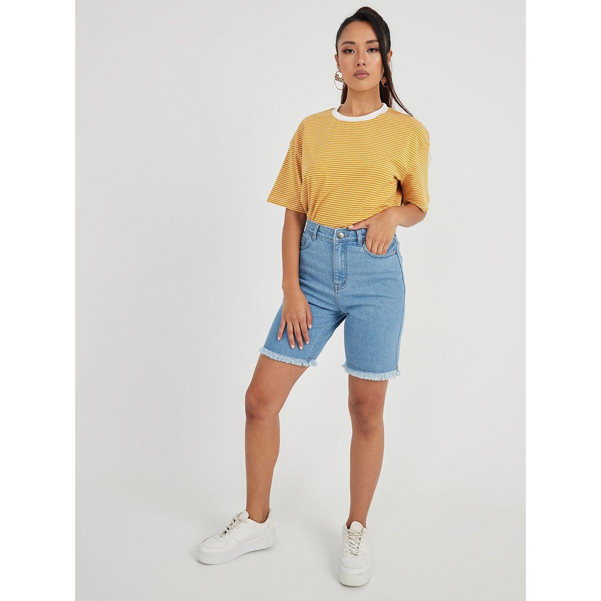 Styli Frayed Hem Denim Shorts-women-clothing-bottoms-shorts-image-2