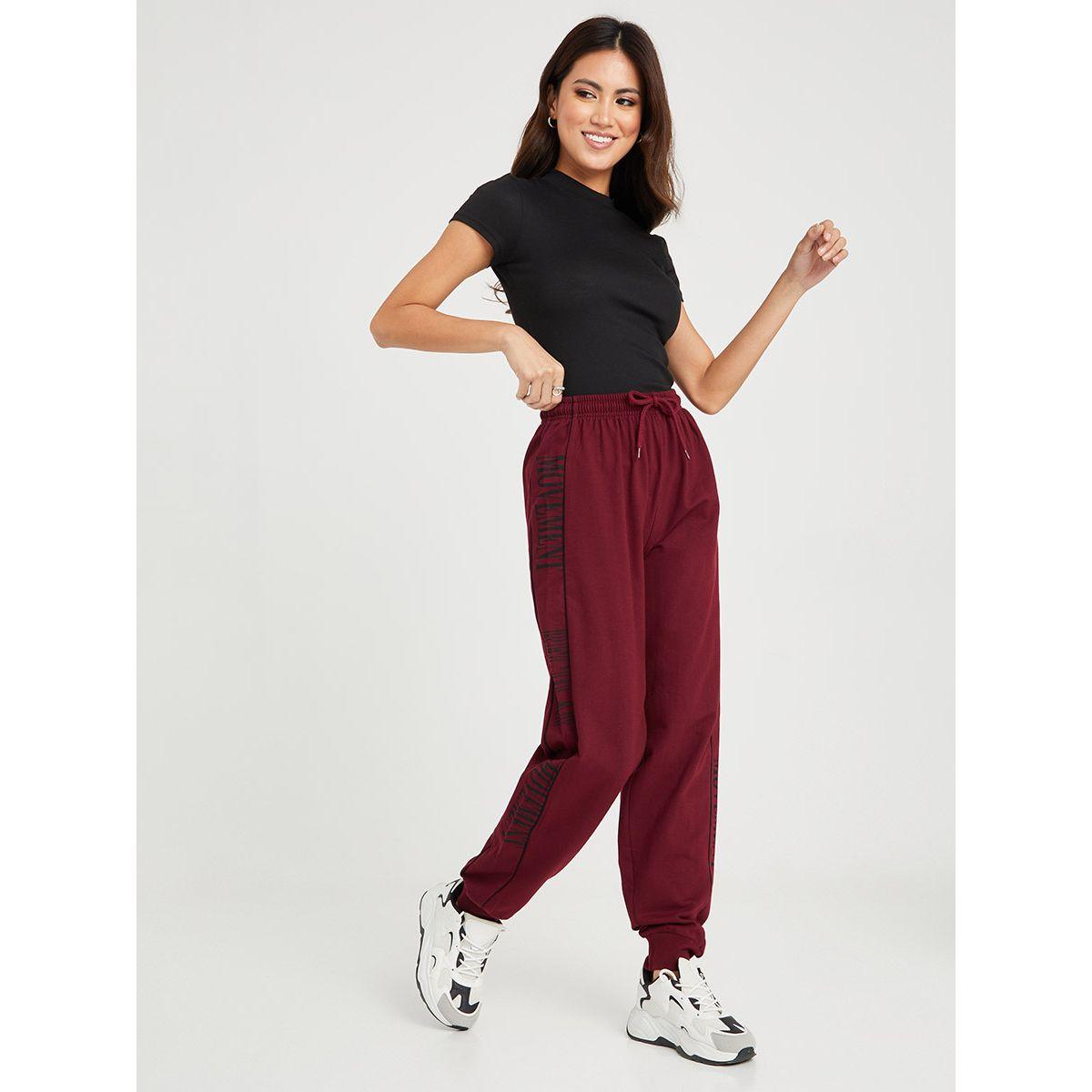جوغر مطبع بشعار-women-clothing-bottoms-joggers-image-2