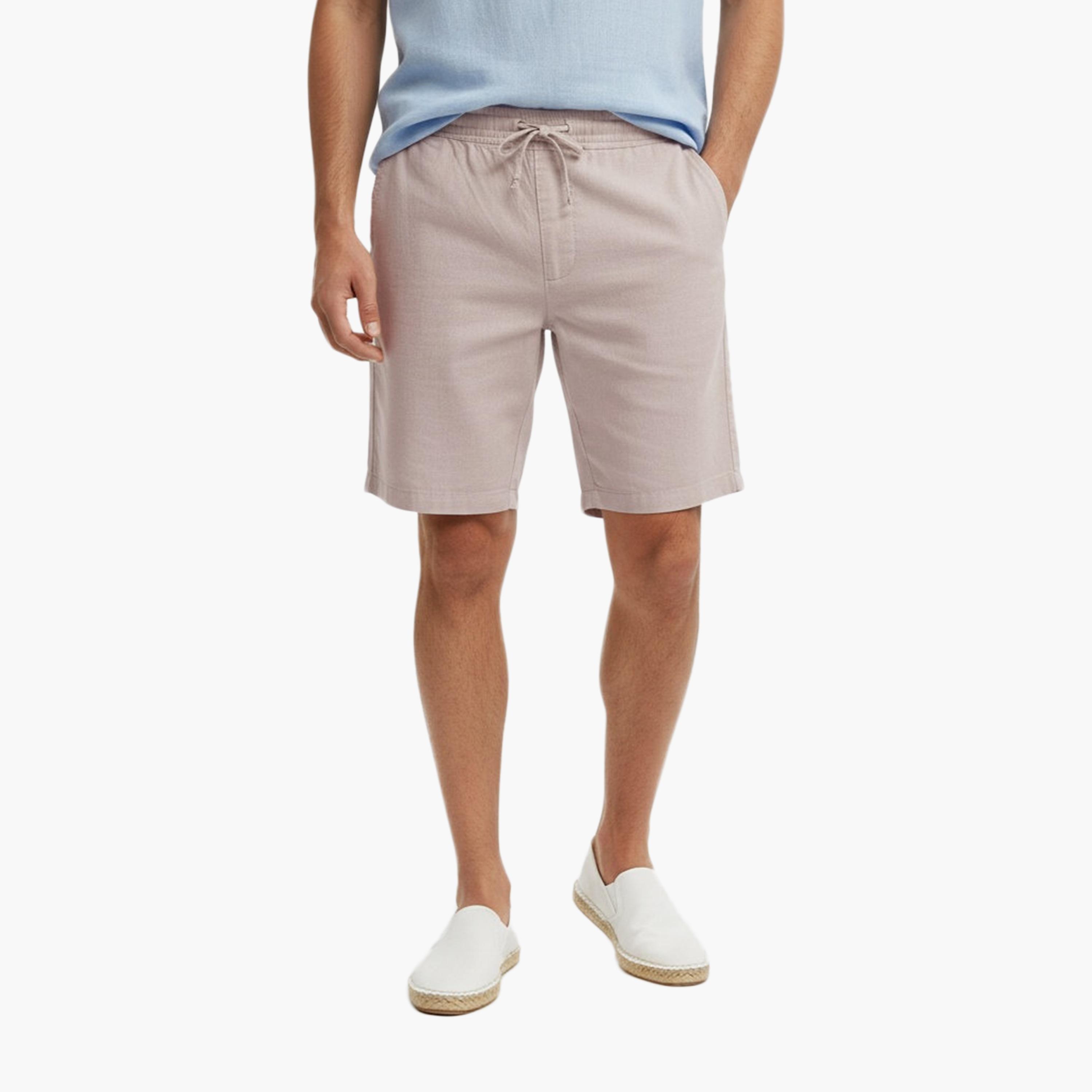 شورت رجالي قصة عادية بخصر متوسط الارتفاع ورباط من فرينش كونيكشن-men-clothing-bottoms-shorts-image-1