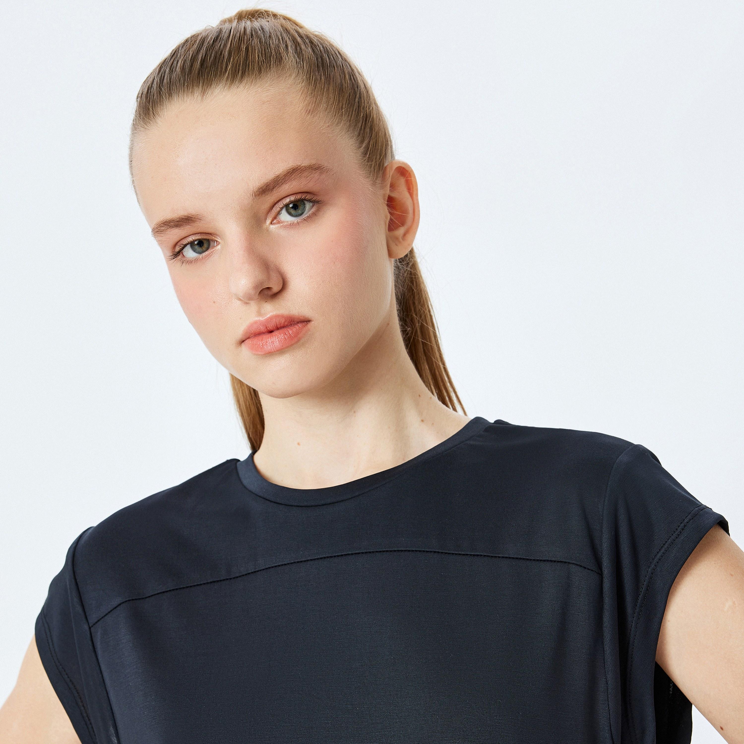 KOTON Blue Crew Neck Sleeveless Women's T-Shirt-women-clothing-tshirts-image-2