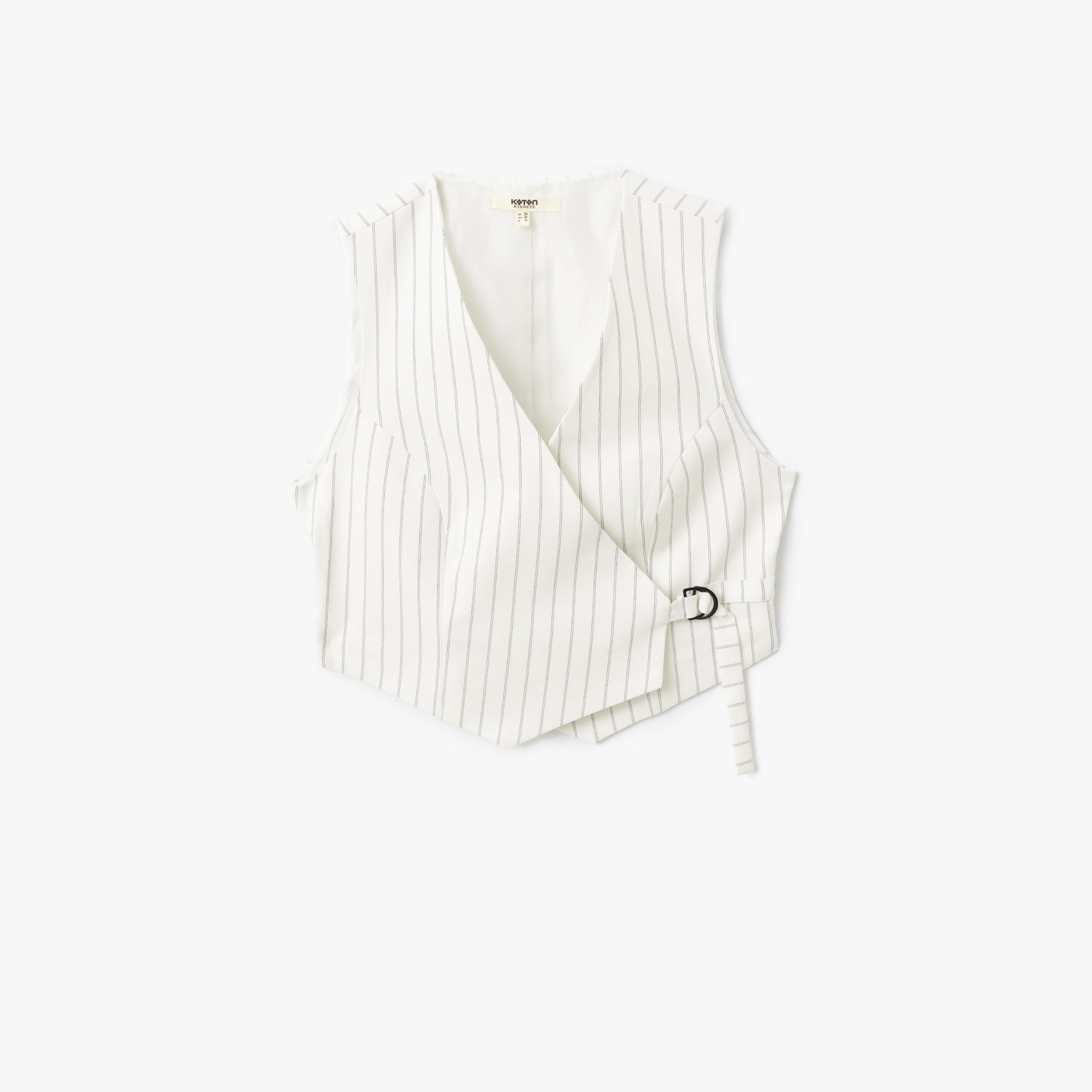 Koton Black Striped V-Neck Sleeveless Women's Vest-women-winterwear-coatsandjackets-waistcoats-image-2