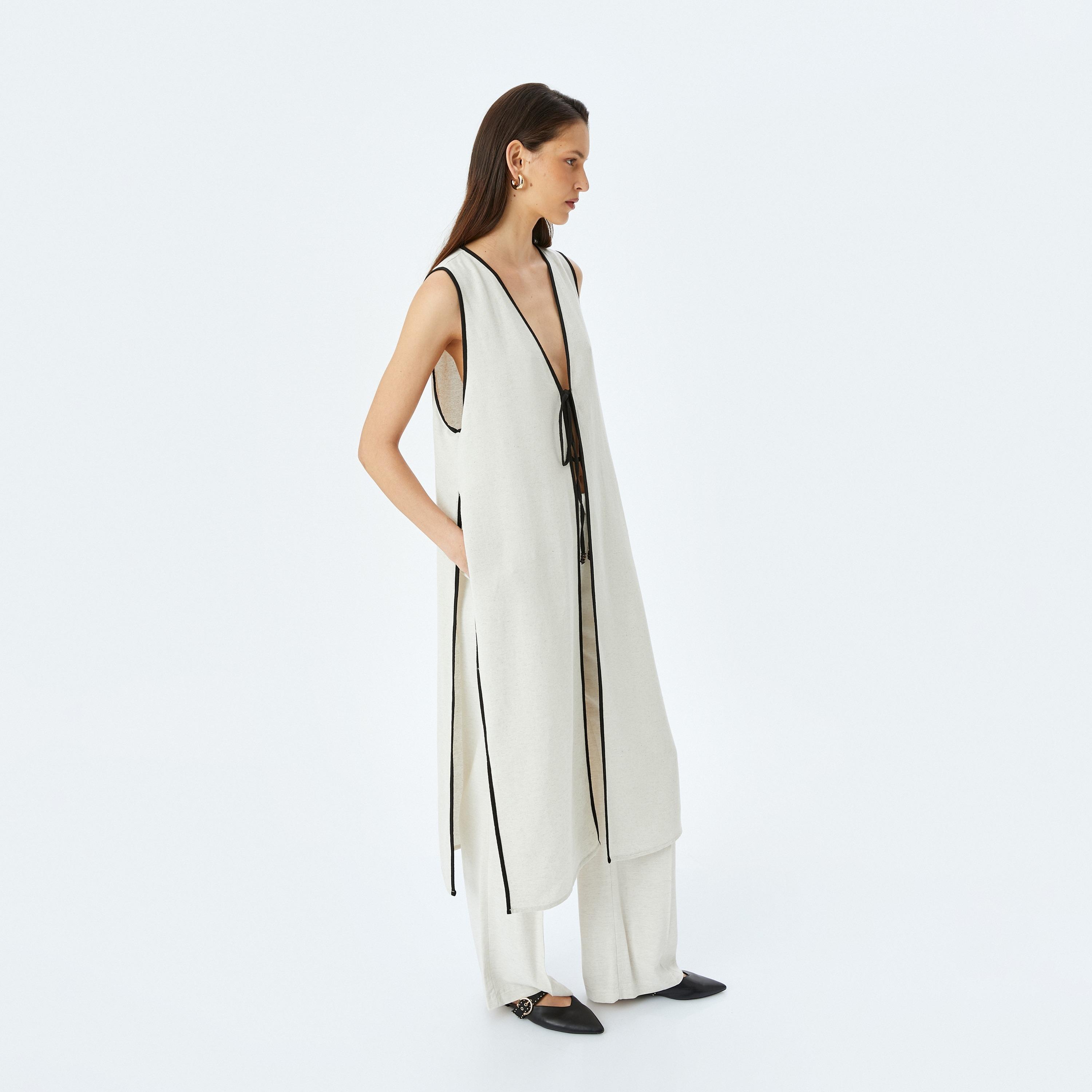 Koton Beige Plain Shawl Sleeveless Women's Shrug-women-clothing-shirtsandblouses-blouses-image-2