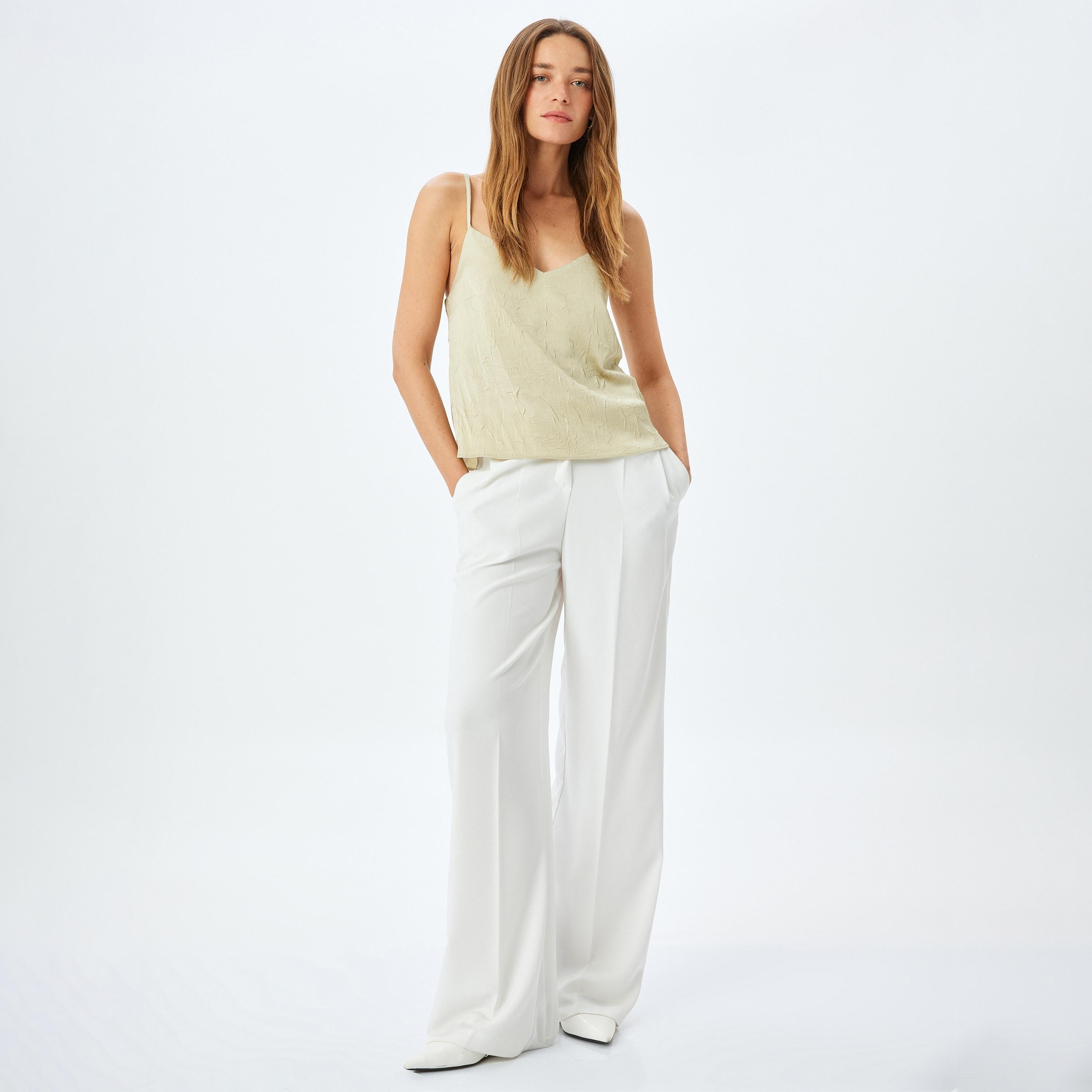 قميص كامي نسائي بدون أكمام مجعد بالأجنحة الأخضر من كوتون-women-clothing-shirtsandblouses-blouses-image-2