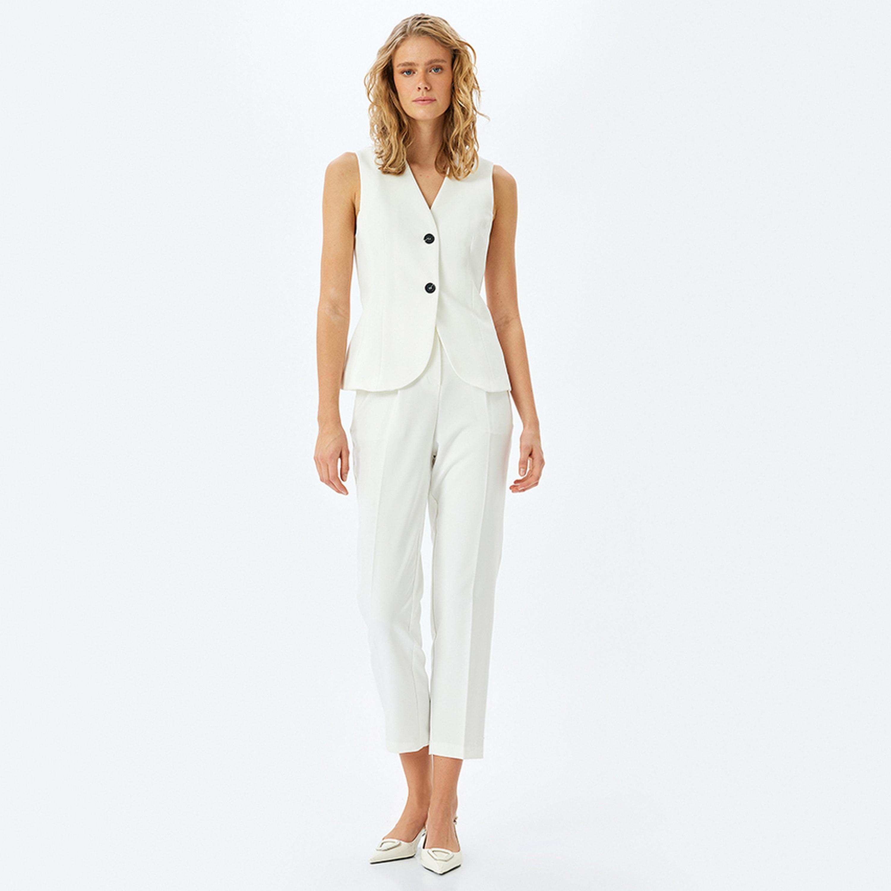 بنطلون نسائي بخصر عالٍ مع زر وسحاب للإغلاق باللون الأبيض من كوتون.-women-clothing-bottoms-trousers-image-2