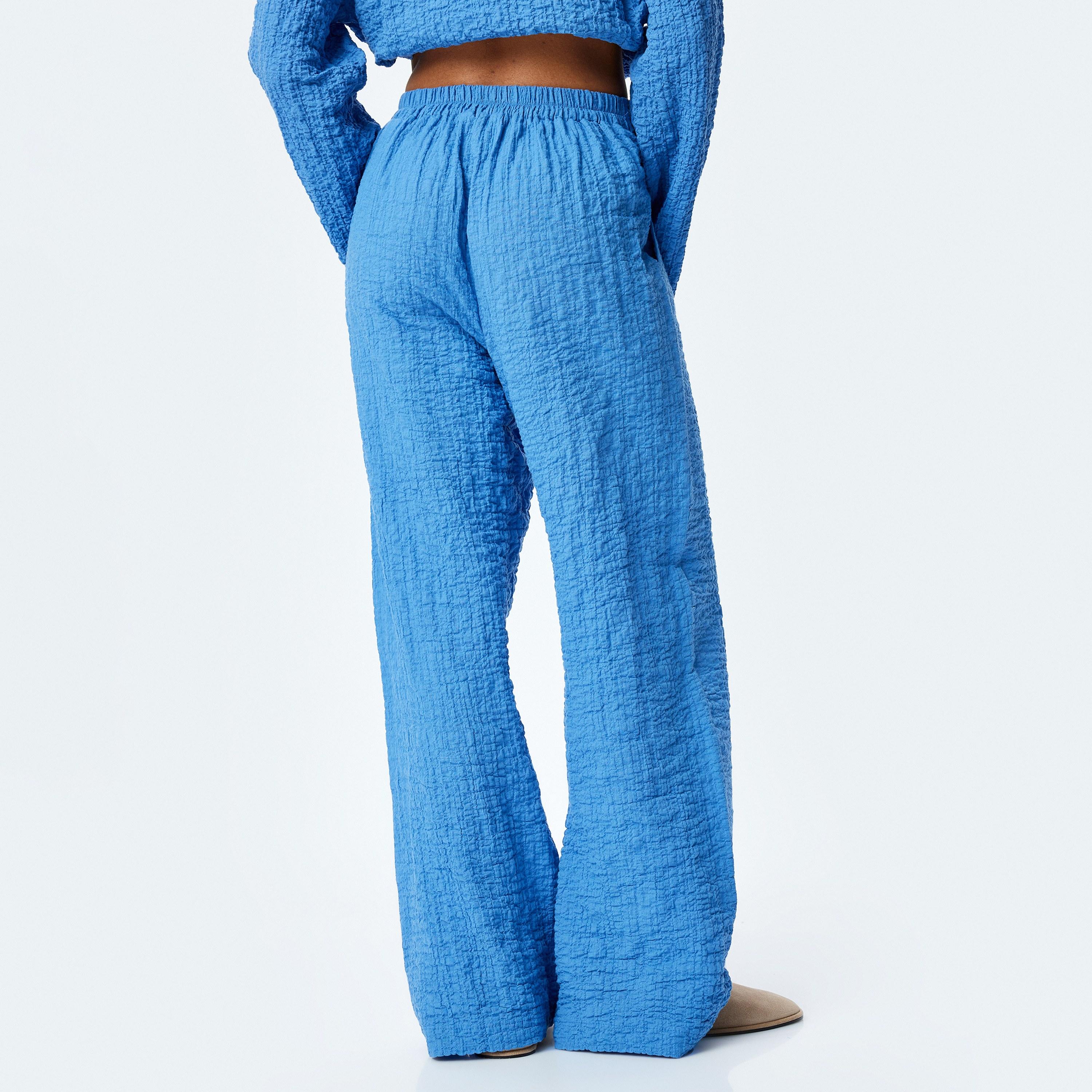 Koton Crinkled Wide Leg Women's Trousers-women-clothing-bottoms-trousers-image-3