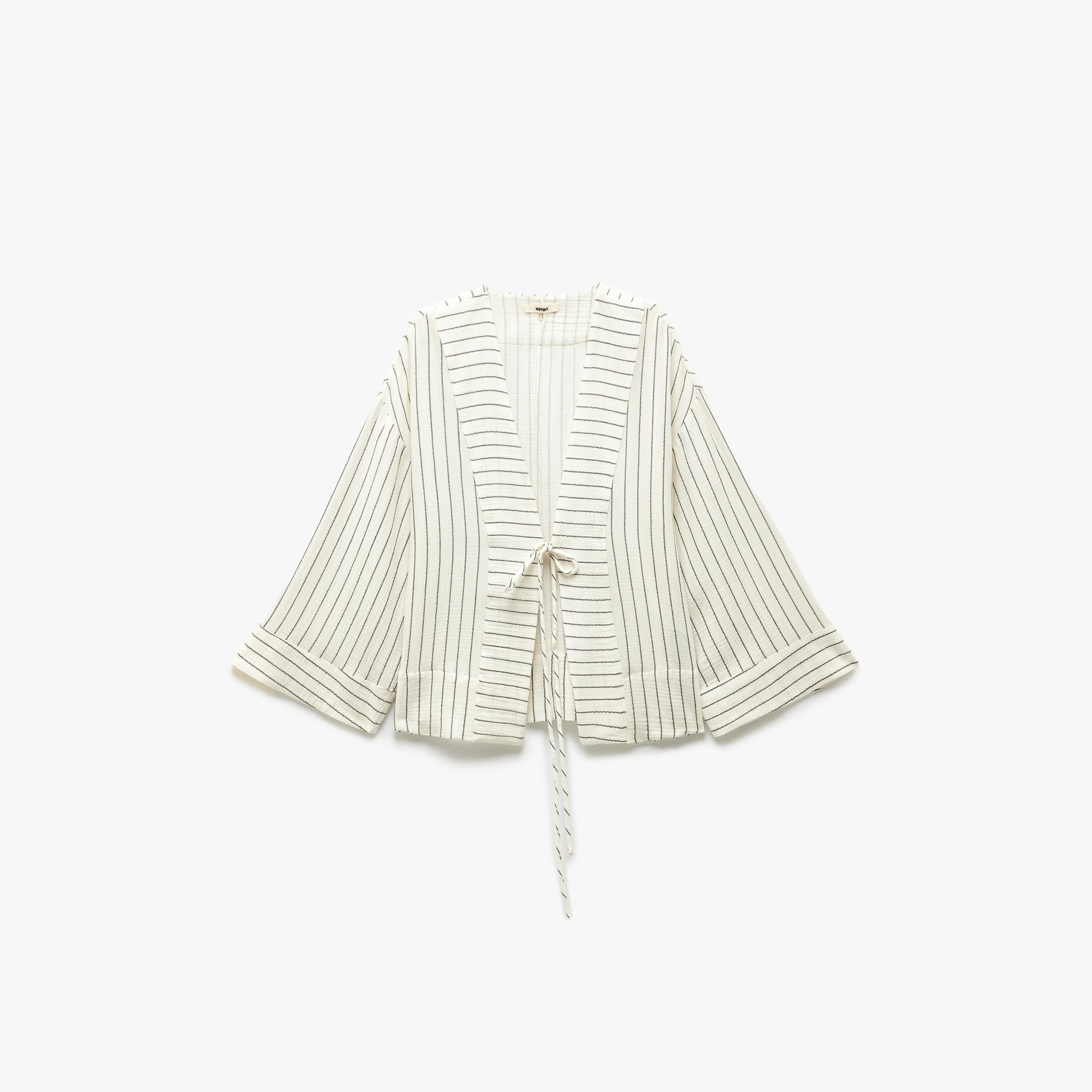 كوتون شال مخطط أبيض بأكمام واسعة مع كيمونو نسائي-women-clothing-shirtsandblouses-blouses-image-3
