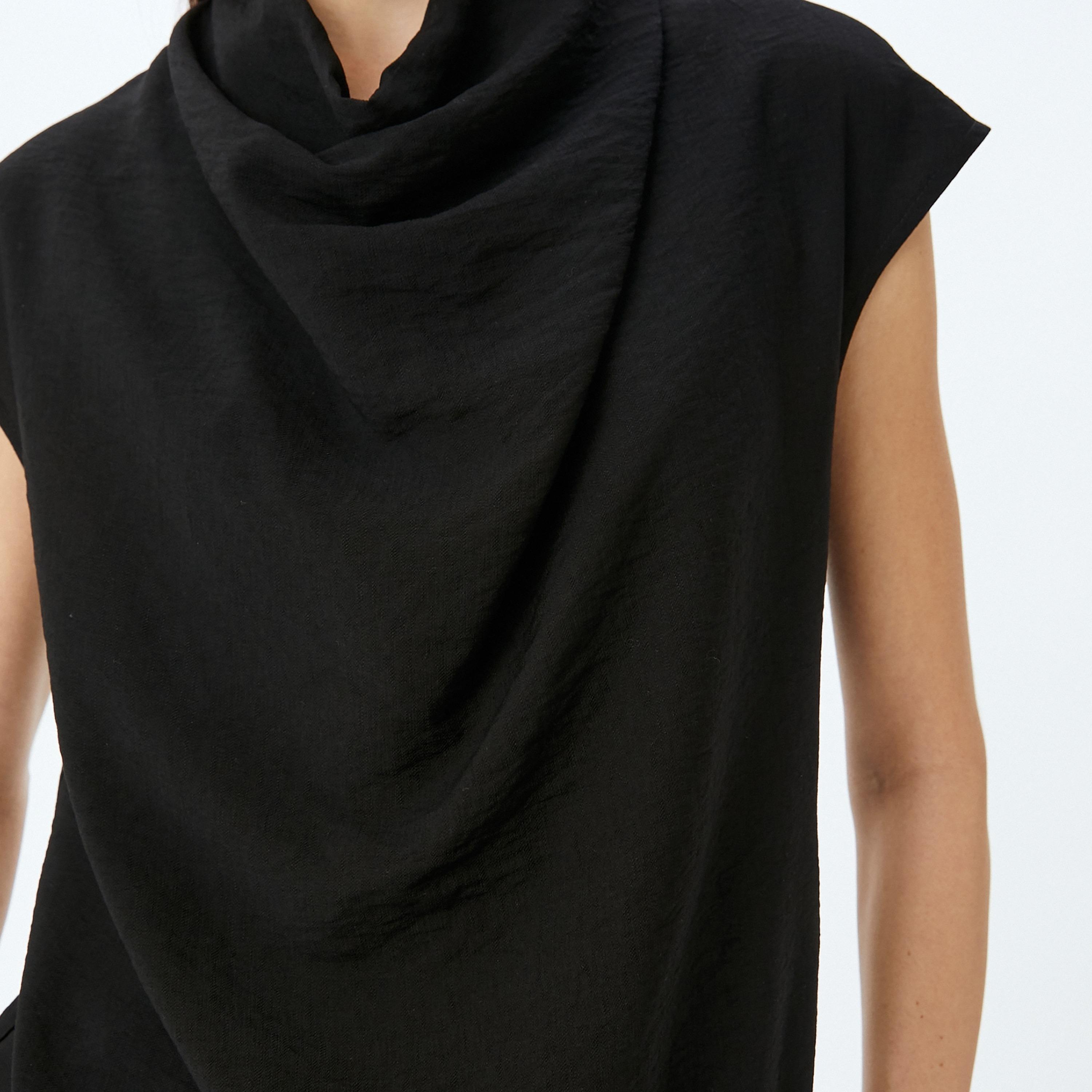 قميص نسائي من كوتون بغطاء رقبة محكم-women-clothing-shirtsandblouses-blouses-image-4