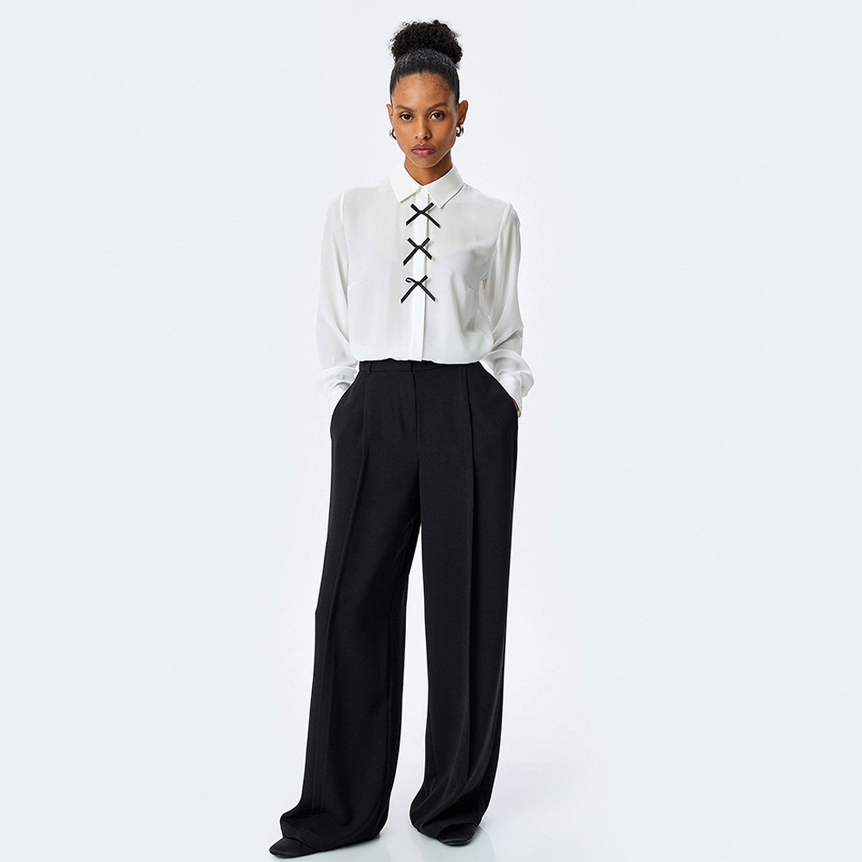 قميص نسائي بأكمام طويلة وياقة باللون الأبيض من كوتون.-women-clothing-shirtsandblouses-shirts-image-2