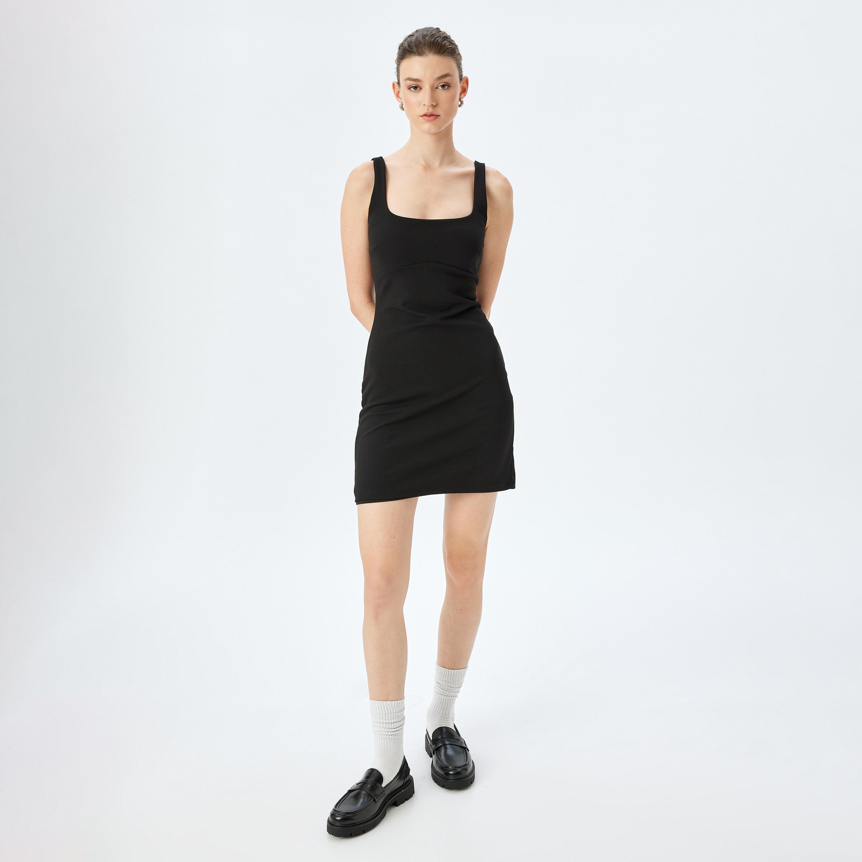 فستان كوتون الأسود القصير للنساء برقبة مربعة-women-clothing-dresses-image-2