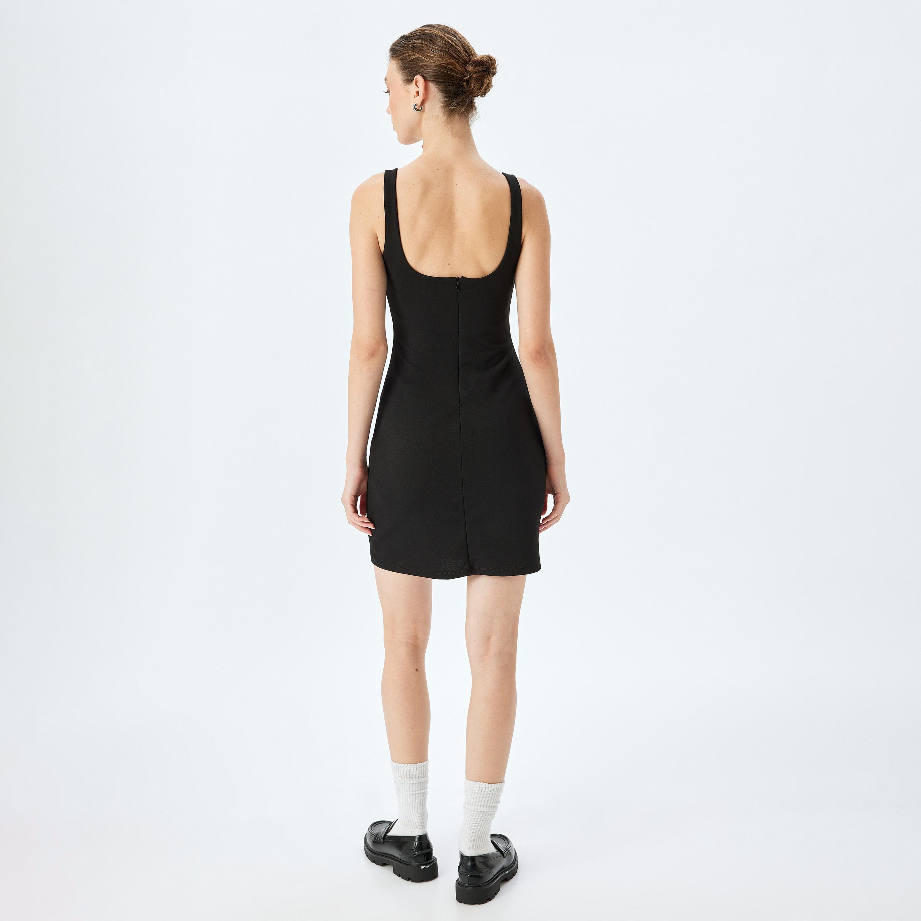فستان كوتون الأسود القصير للنساء برقبة مربعة-women-clothing-dresses-image-3