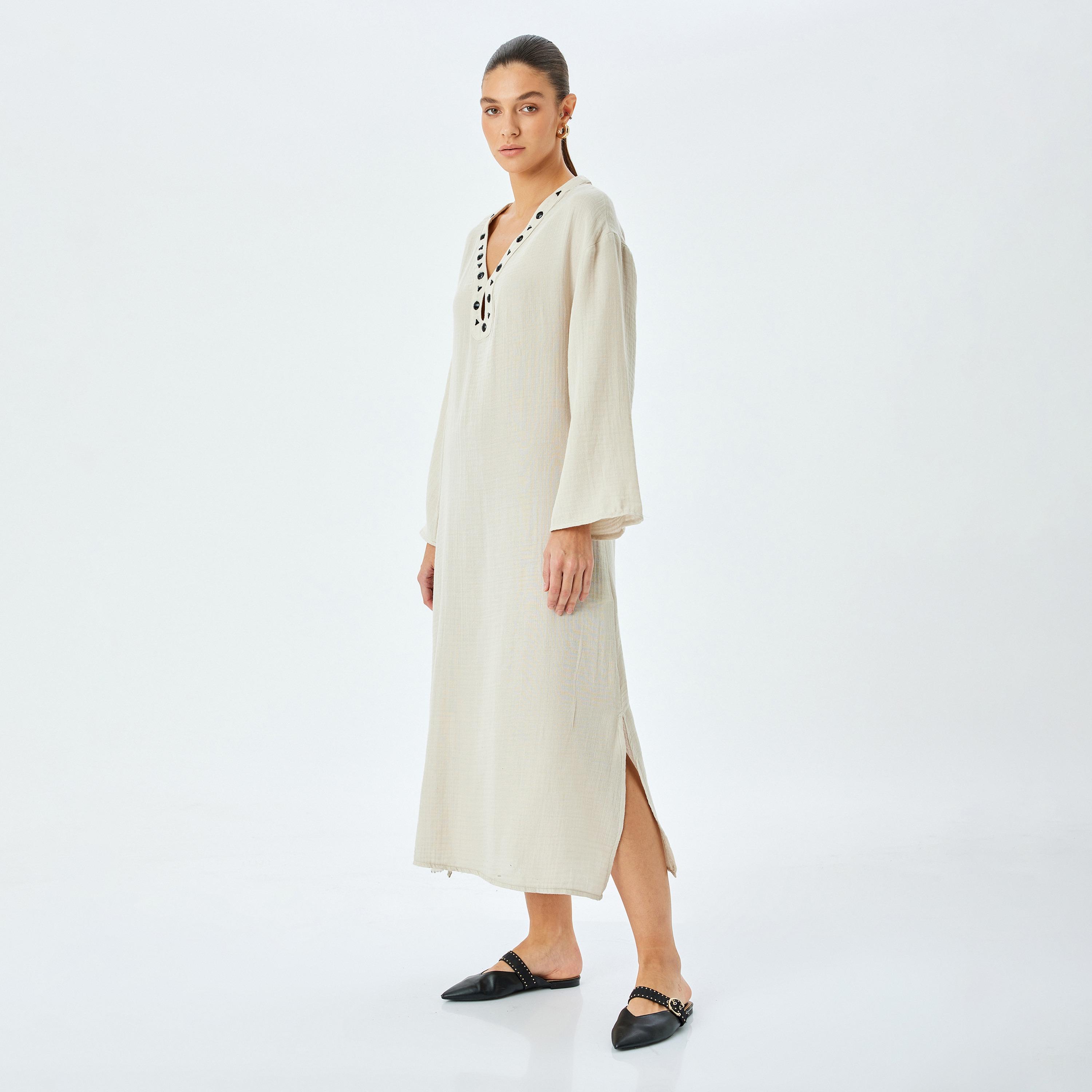 فستان نسائي بأكمام ميدي بلون بيج بلون بيج بملمس-women-clothing-dresses-image-2