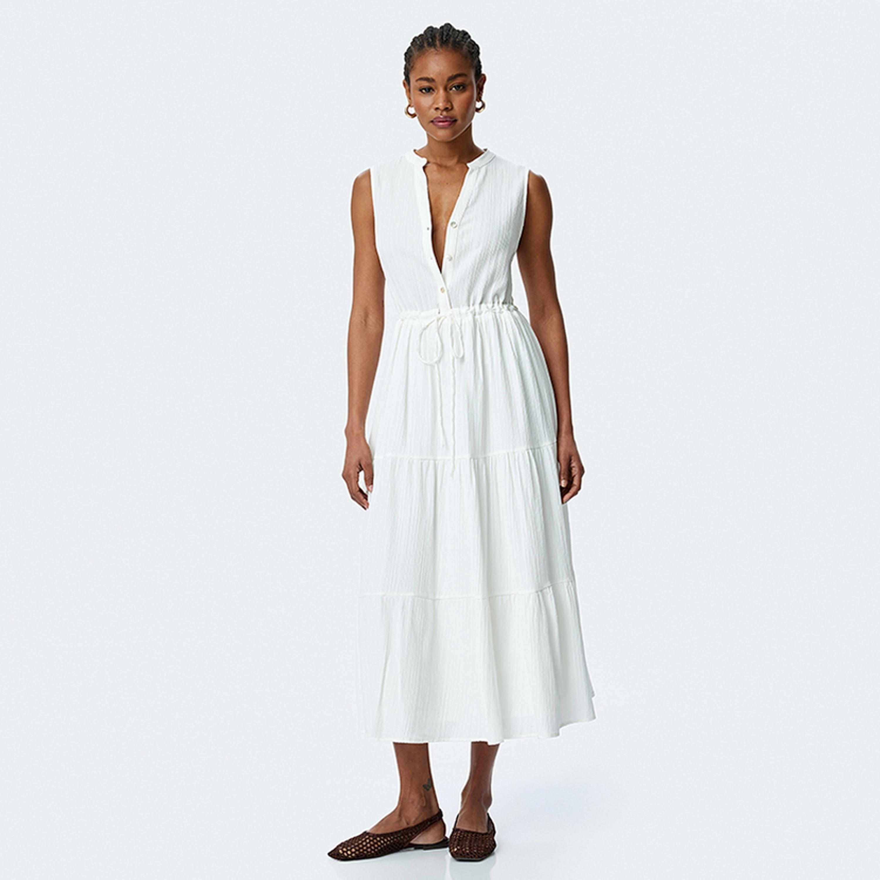 فستان ميدي نسائي بياقة الماندرين وتصميم محكم وطبقات باللون الأبيض من كوتون.-women-clothing-dresses-image-1