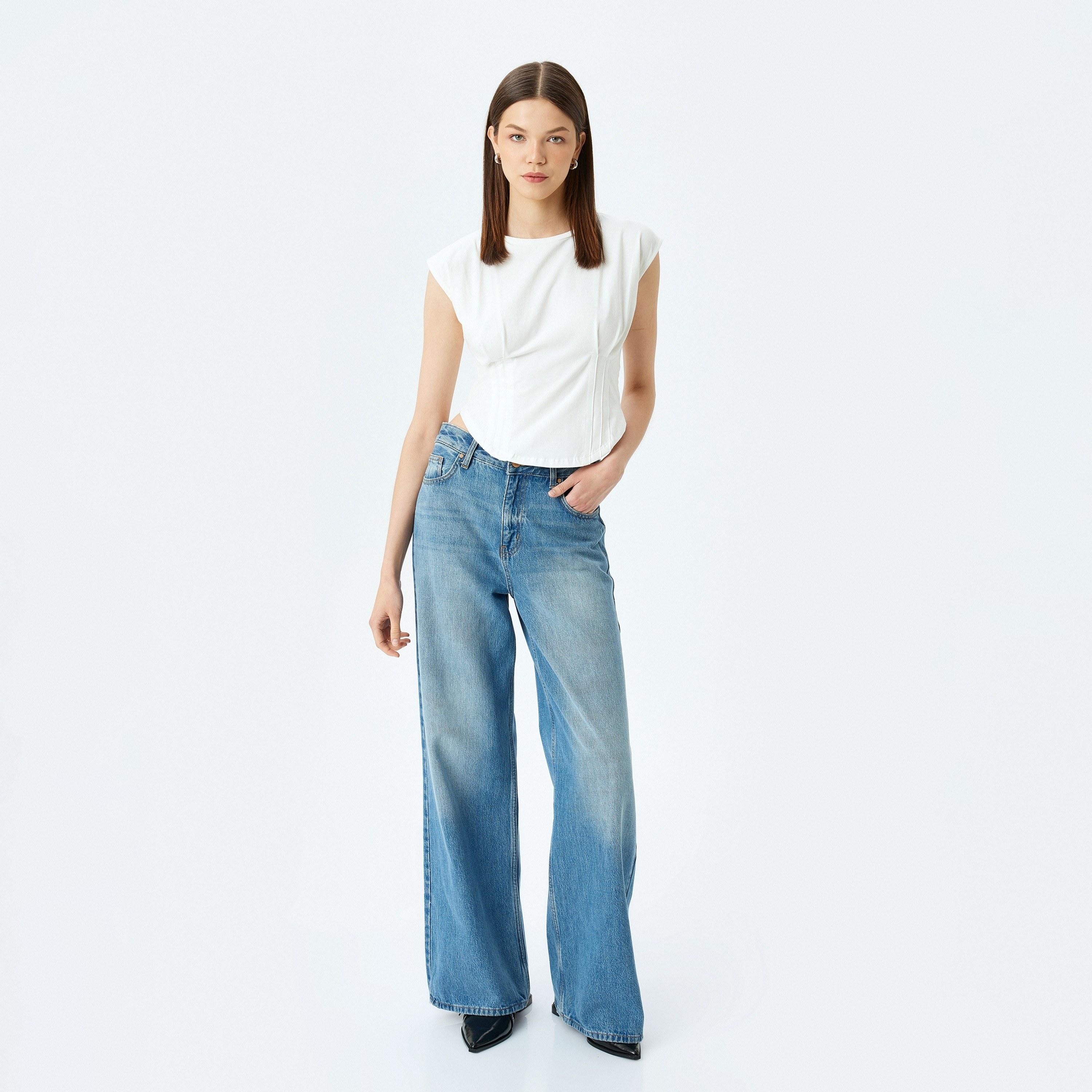 Koton White Plain Round Neck Cap Sleeves Women's Top-women-clothing-shirtsandblouses-blouses-image-2