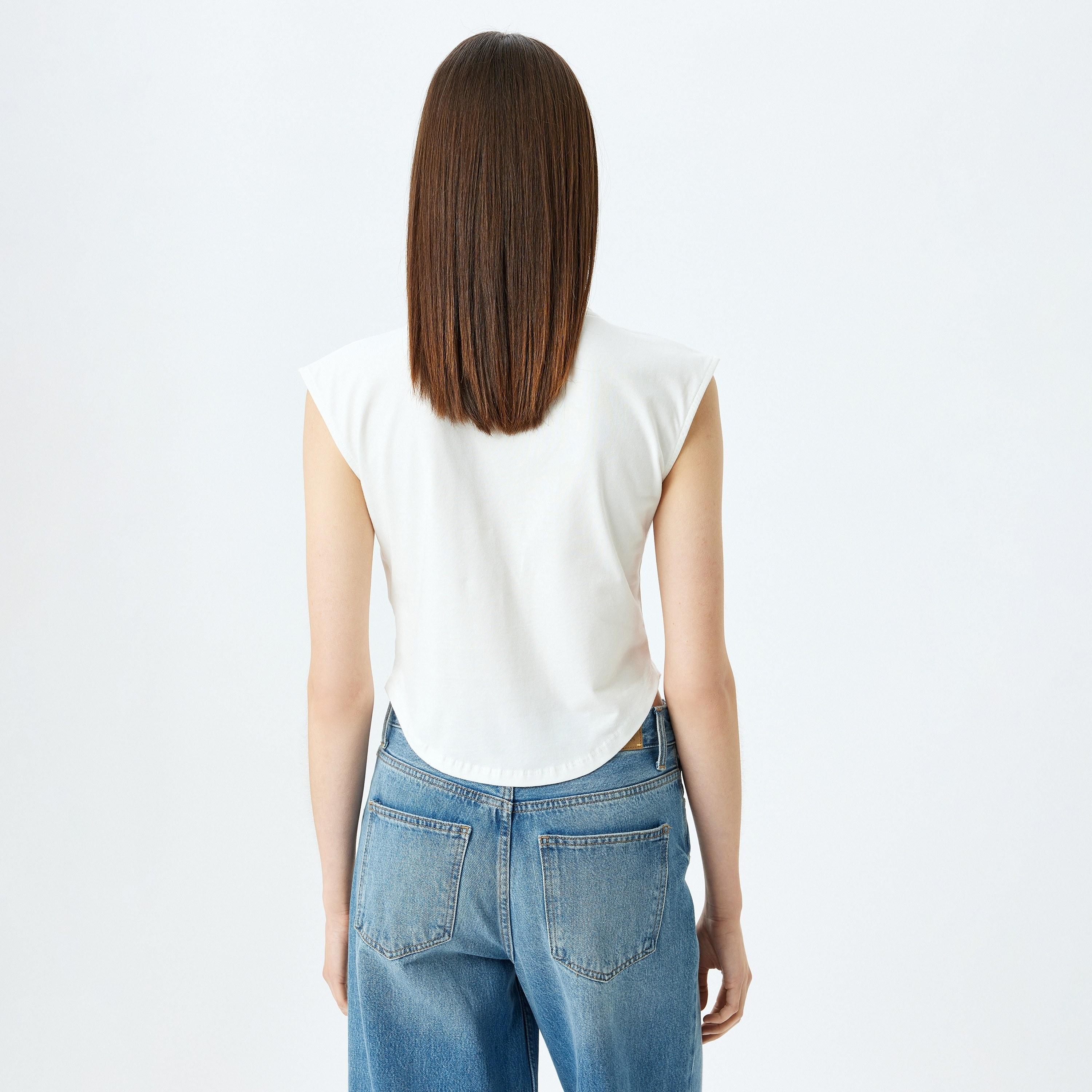 Koton White Plain Round Neck Cap Sleeves Women's Top-women-clothing-shirtsandblouses-blouses-image-3