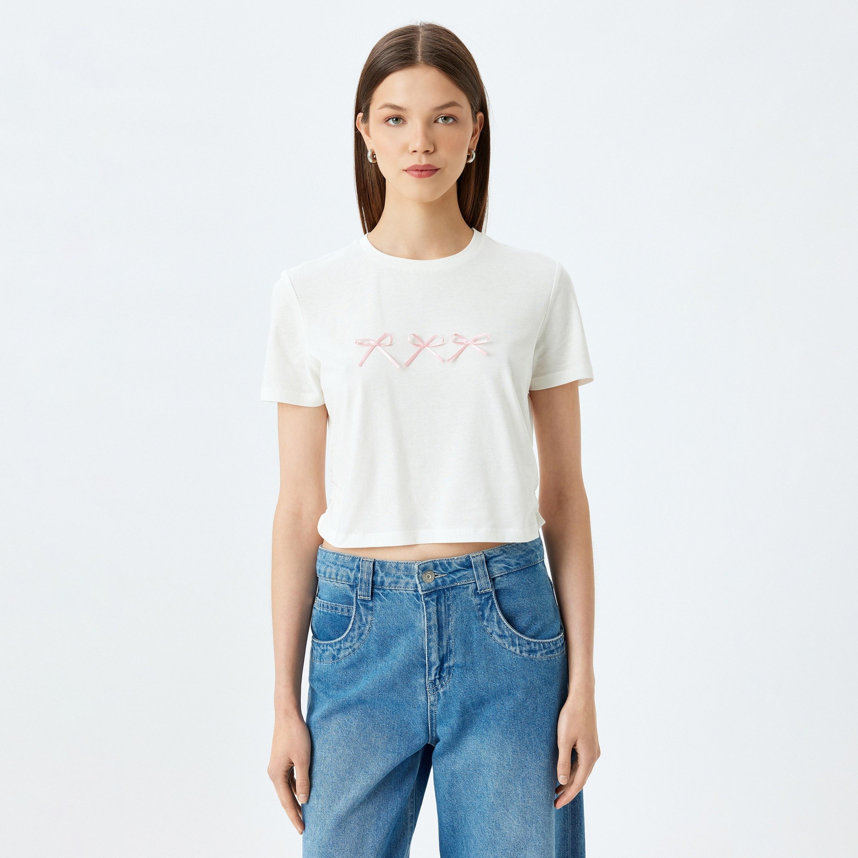 Koton White Plain Crew Neck Short Sleeves Women's T-Shirt-women-clothing-tshirts-image-1