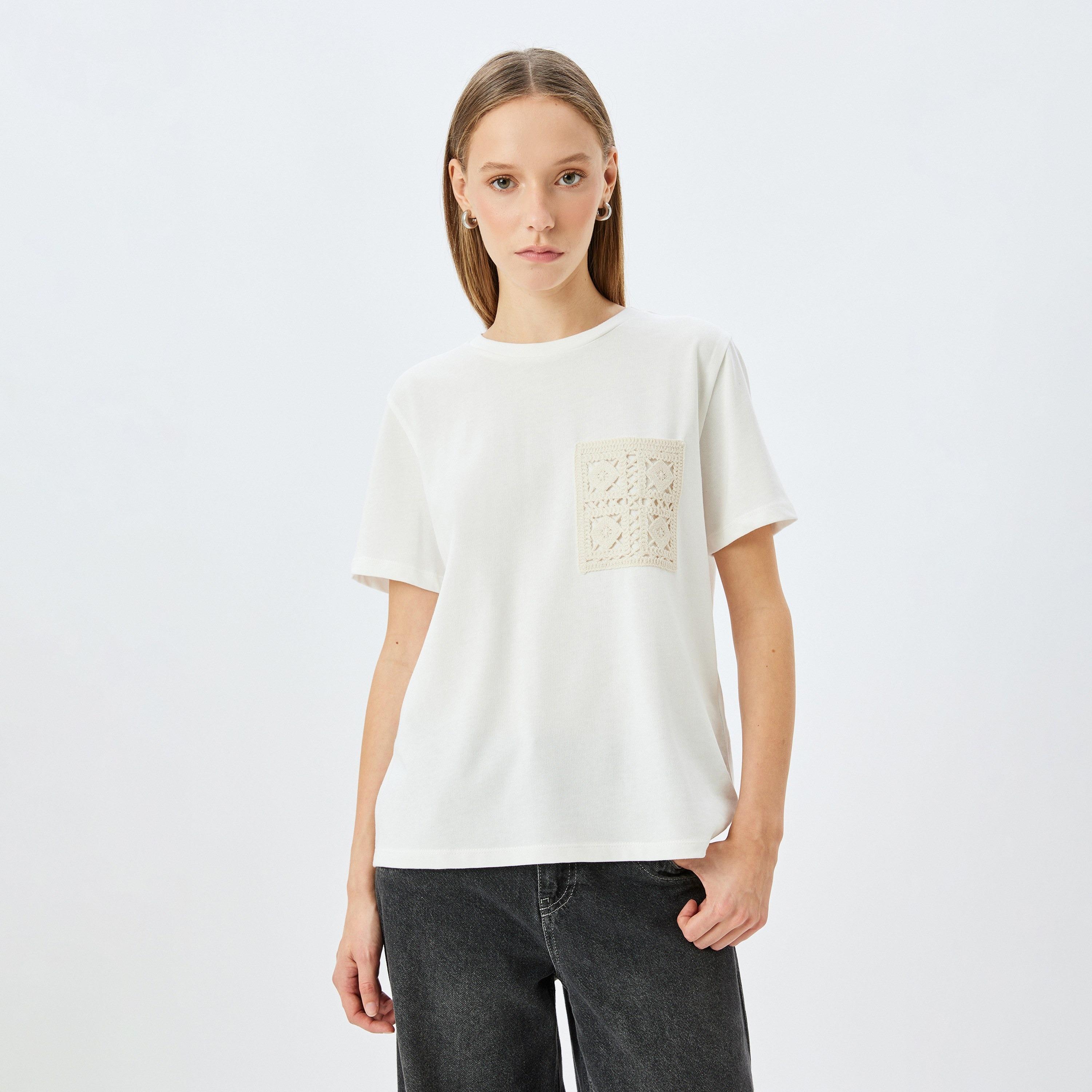 Koton White Plain Crew Neck Short Sleeves Women's T-Shirt-women-clothing-tshirts-image-1