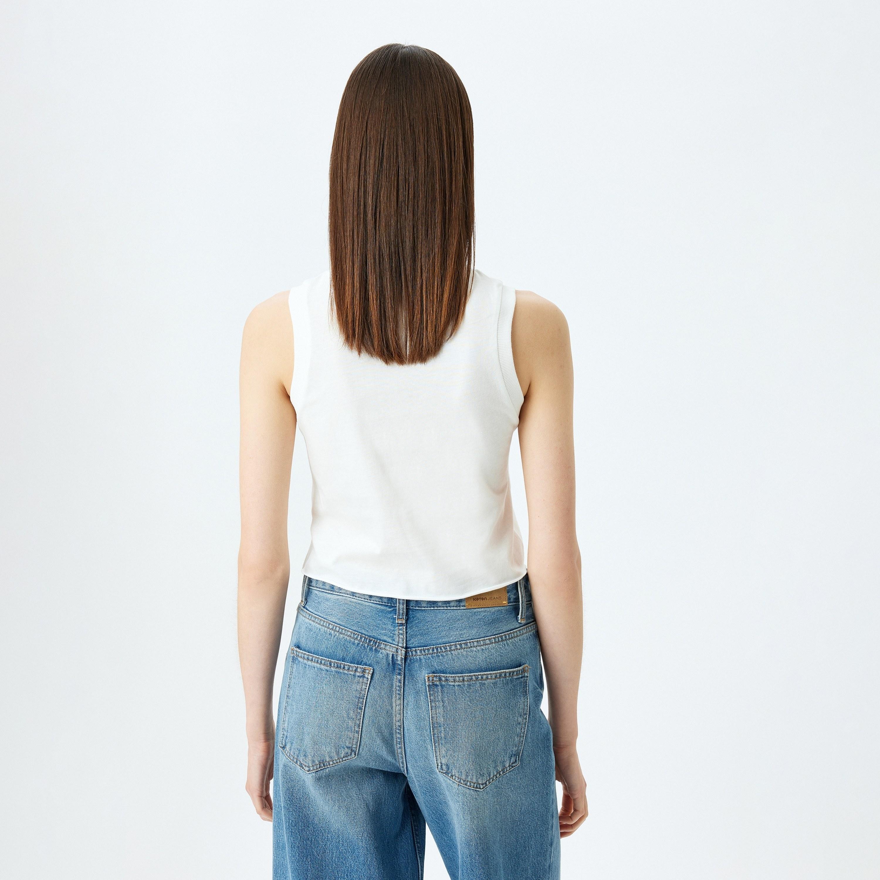 Koton White Plain Round Neck Sleeveless Women's Tank Top-women-clothing-shirtsandblouses-blouses-image-3