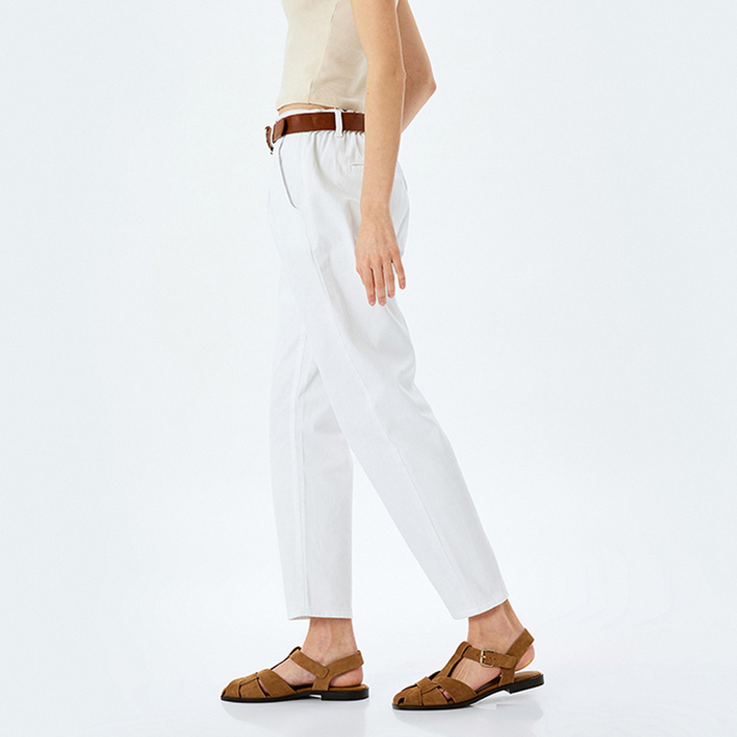 بنطلون نسائي من القطن مع زر وسحاب للإغلاق باللون الأبيض من كوتون.-women-clothing-bottoms-trousers-image-4