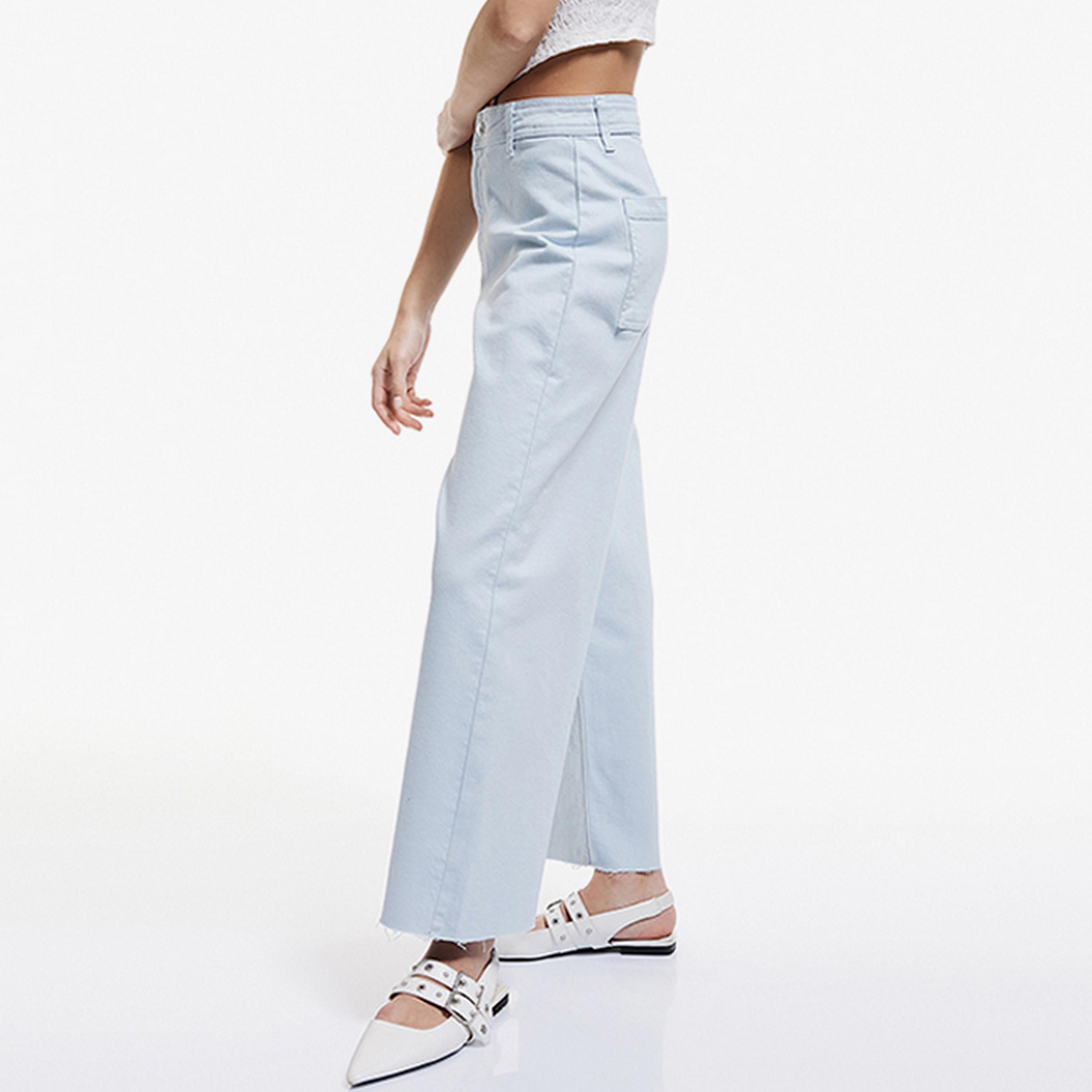 جينز نسائي بخصر عالٍ وبقصة واسعة وسادة من كوتون.-women-clothing-bottoms-jeans-image-3