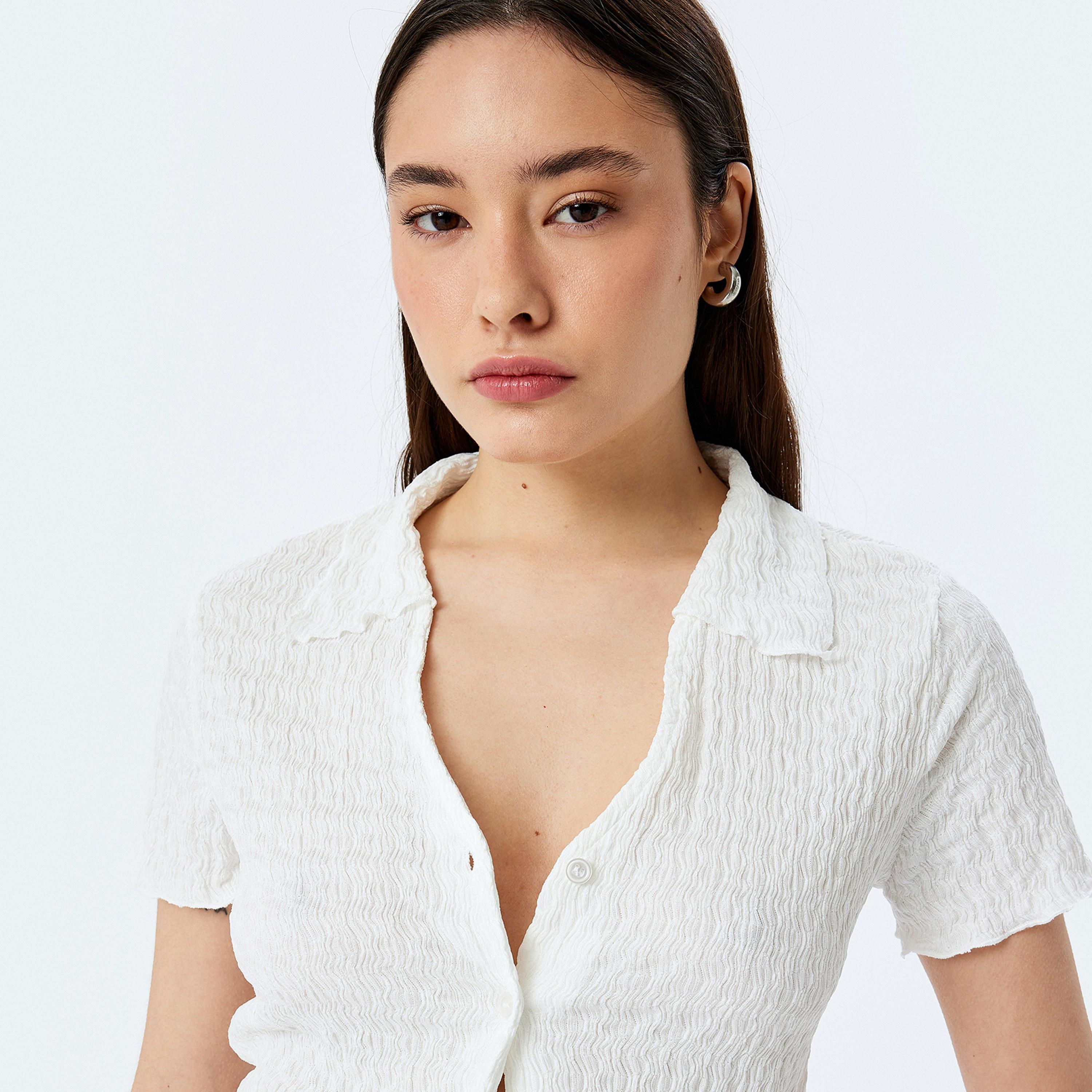 KOTON Textured Collared Short Sleeves Women's Shirt-women-clothing-shirtsandblouses-shirts-image-4