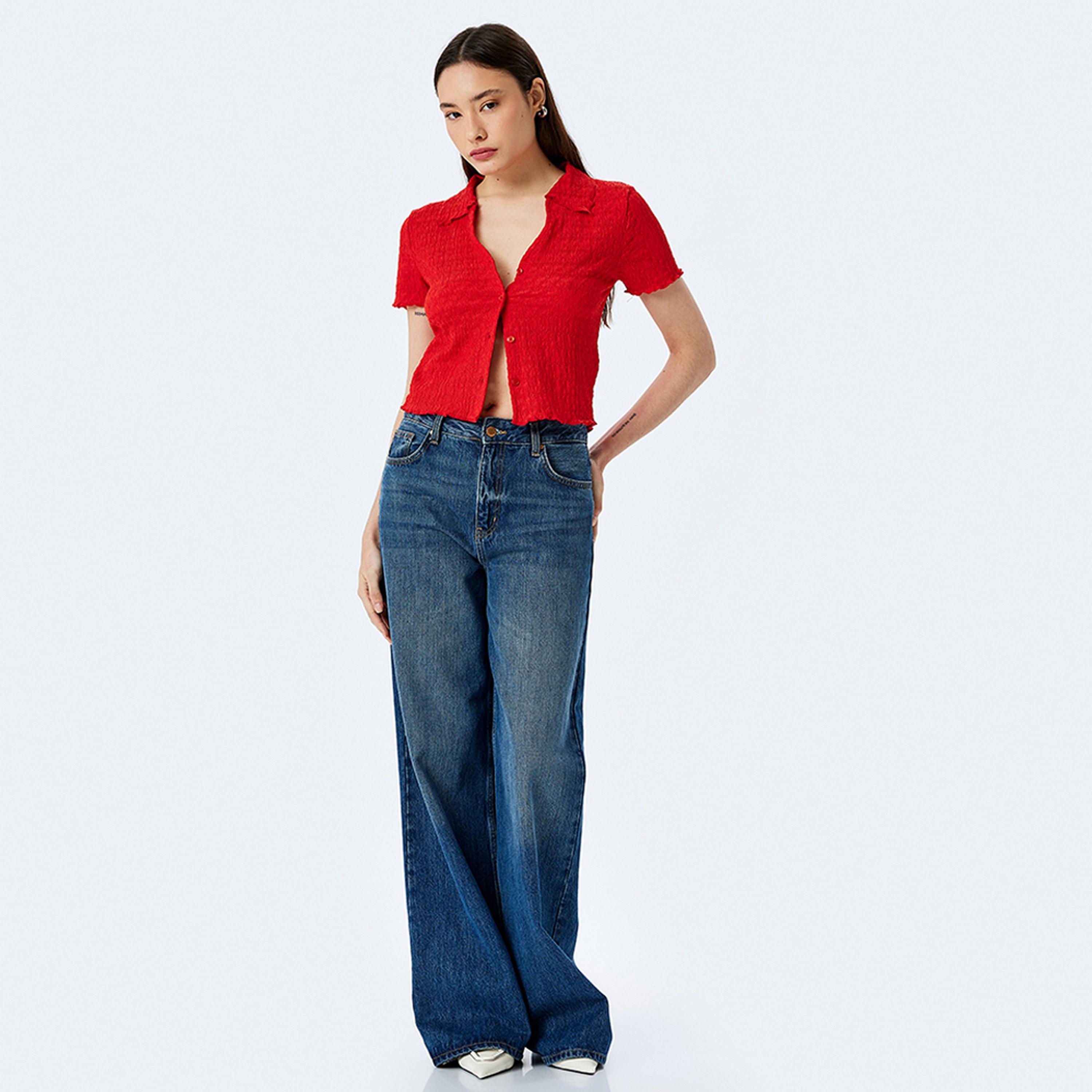 KOTON Textured Collared Short Sleeves Women's Shirt-women-clothing-shirtsandblouses-shirts-image-2