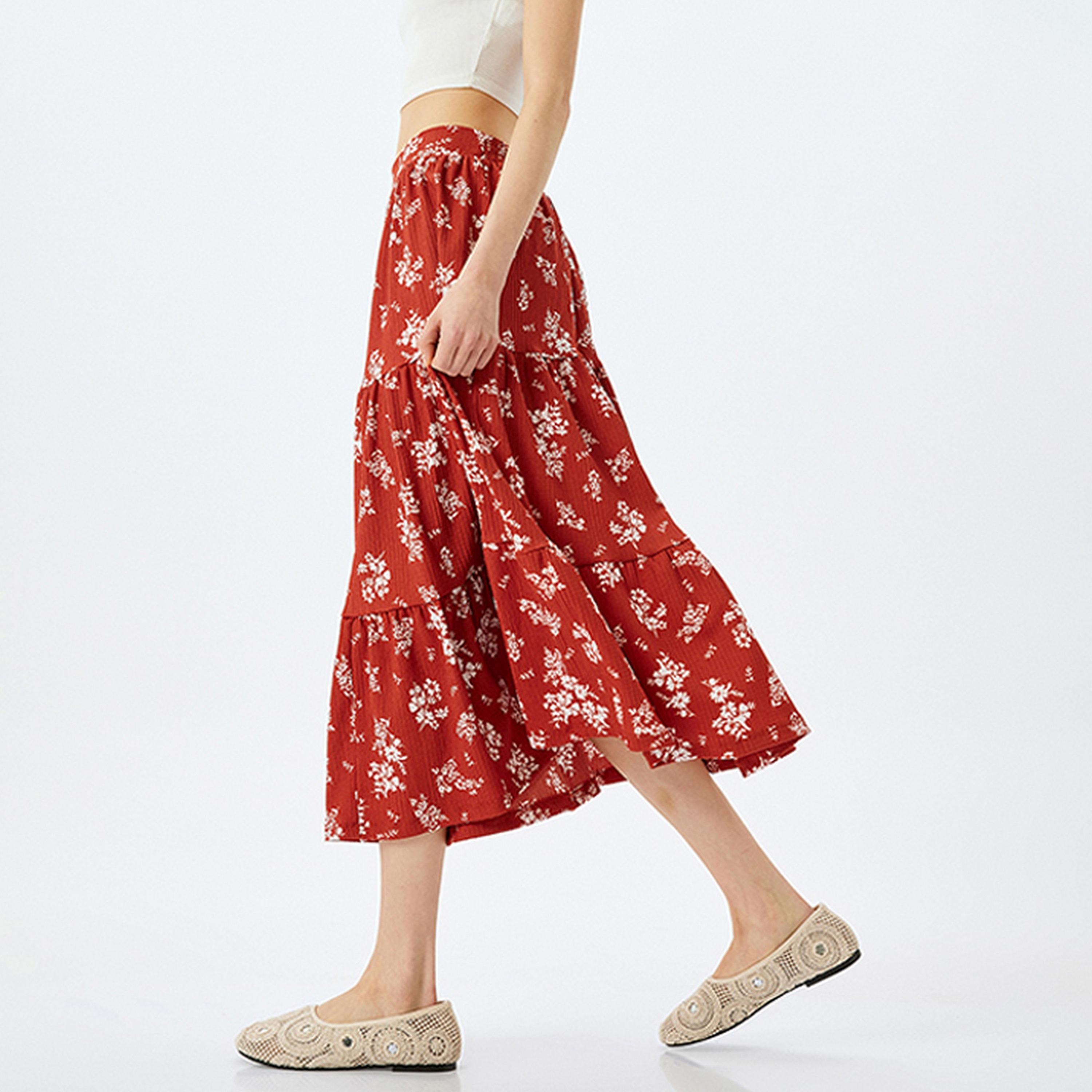 تنورة ميدي نسائية بقصة ايه-لاين بطبقات وطبعة زهور من كوتون.-women-clothing-bottoms-skirts-image-3