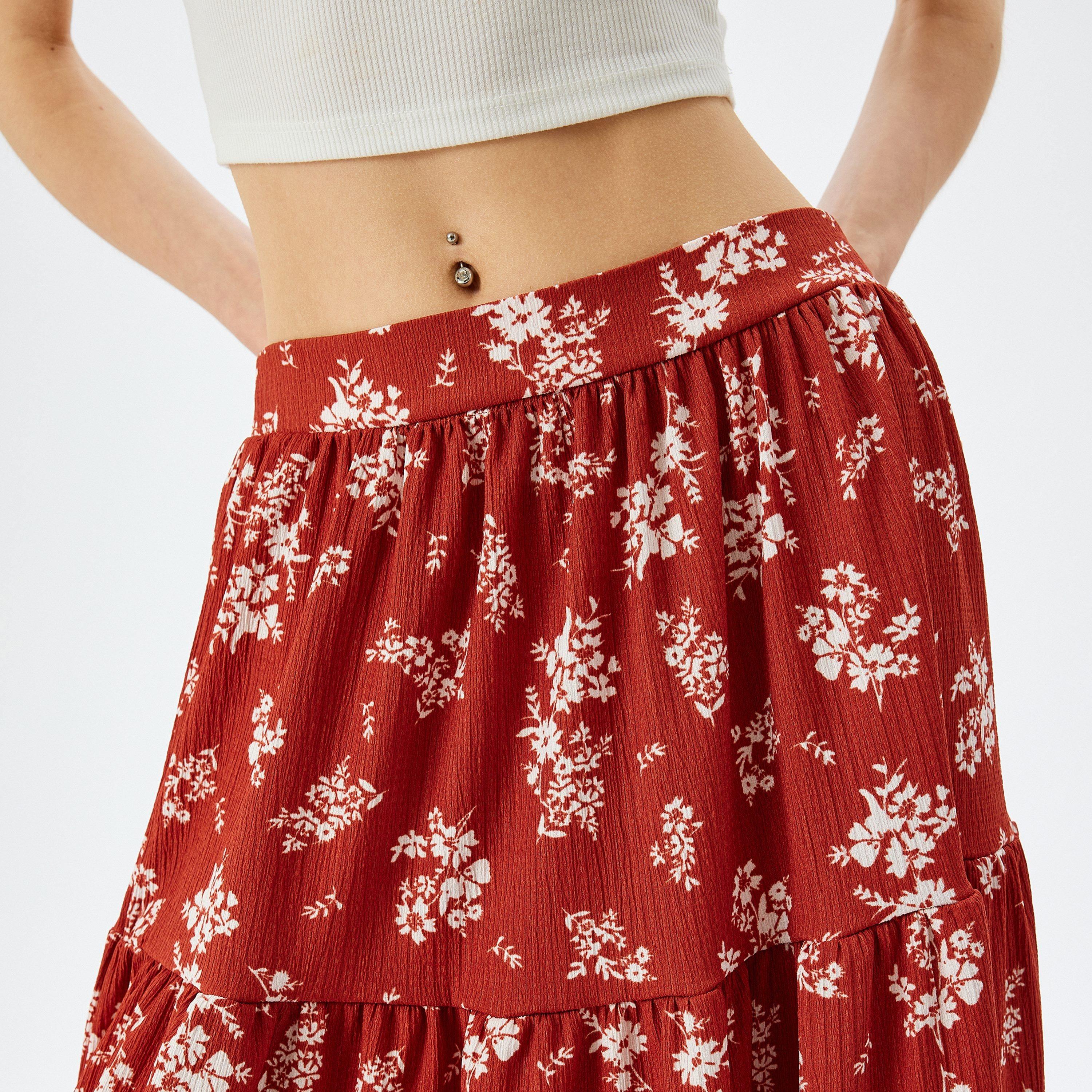 تنورة ميدي نسائية بقصة ايه-لاين بطبقات وطبعة زهور من كوتون.-women-clothing-bottoms-skirts-image-5