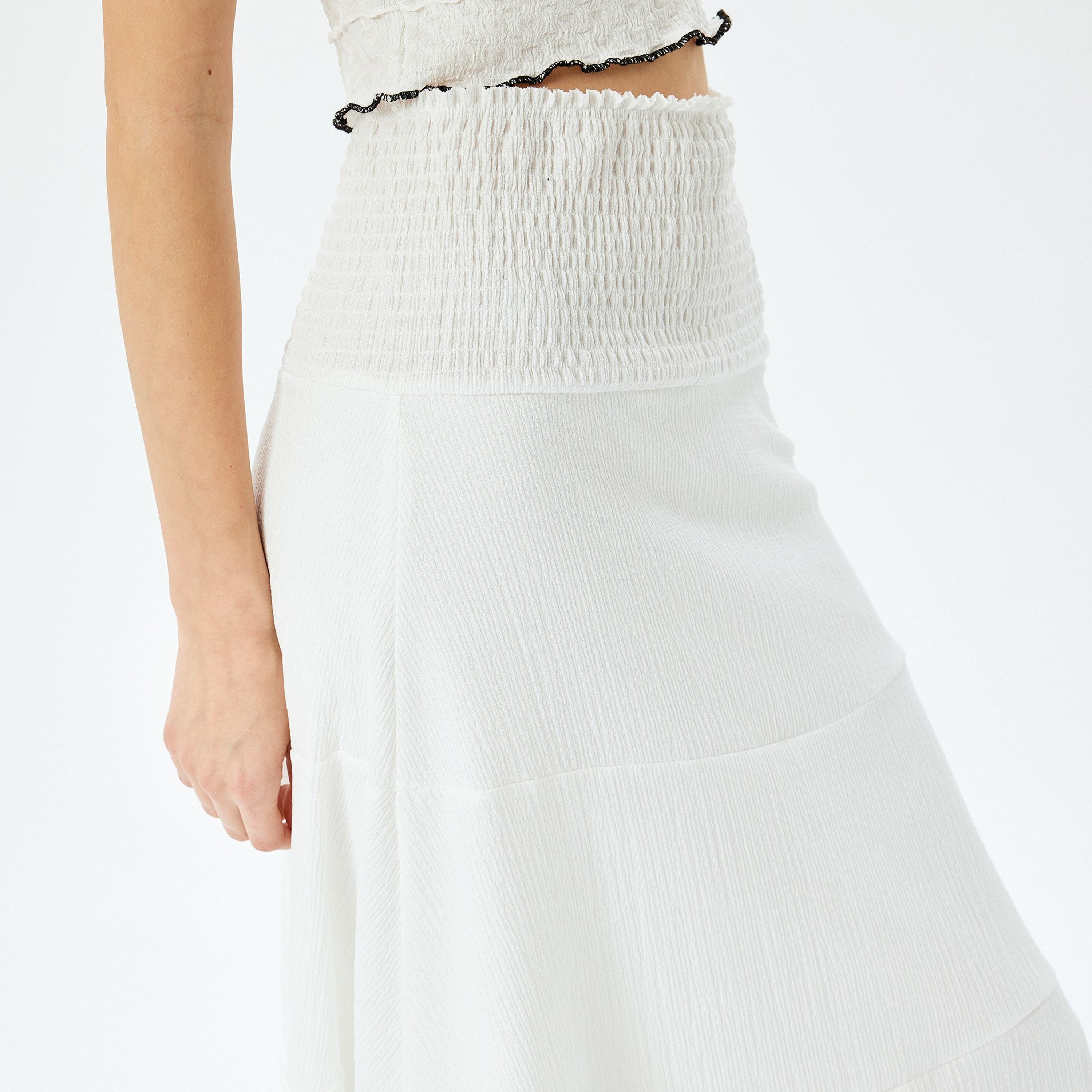 تنورة ماكسي نسائية بقصة ايه-لاين بطبقات ومزمومة من كوتون.-women-clothing-bottoms-skirts-image-5