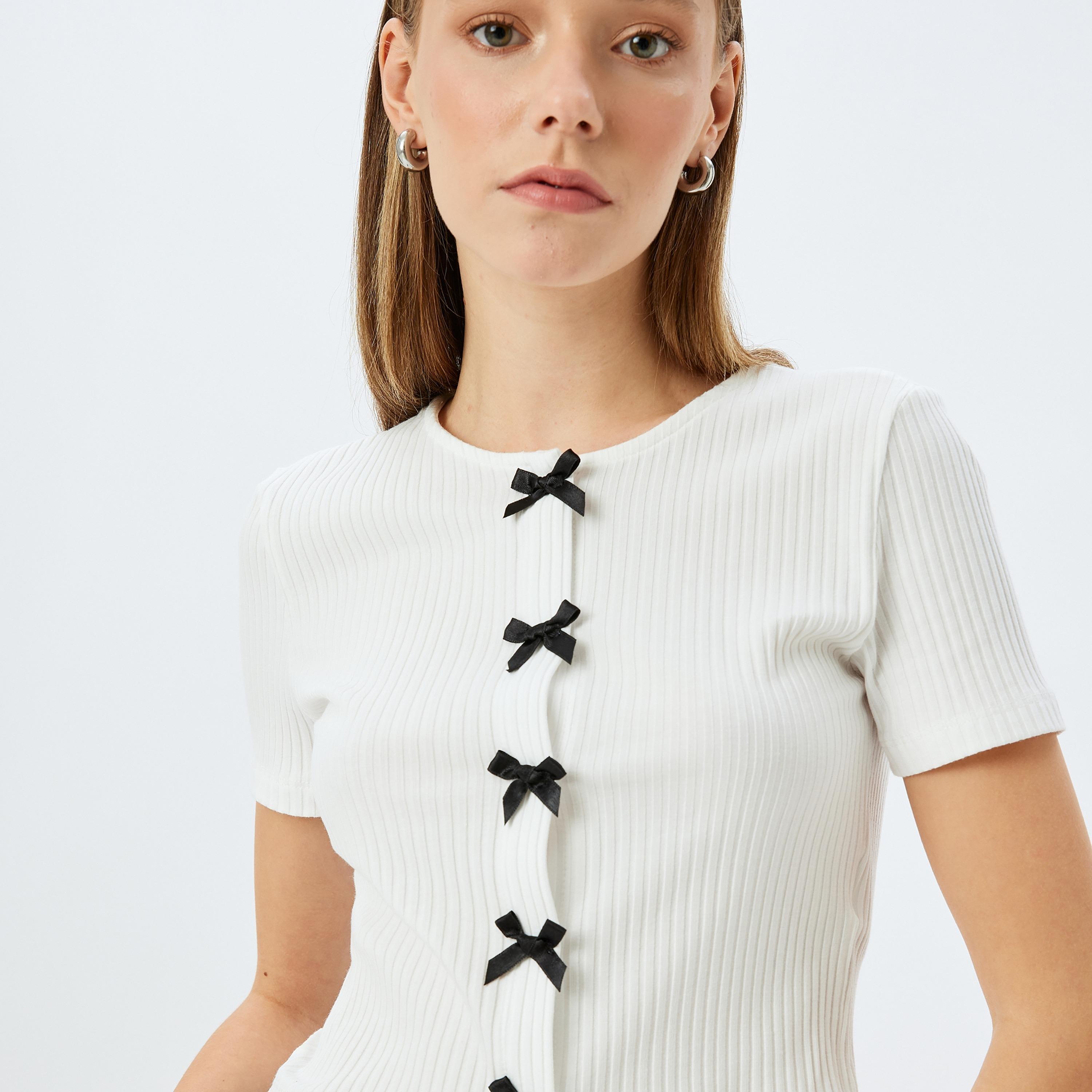 Koton Beige Ribbed Round Neck Short Sleeves Women's Top-women-clothing-shirtsandblouses-blouses-image-3