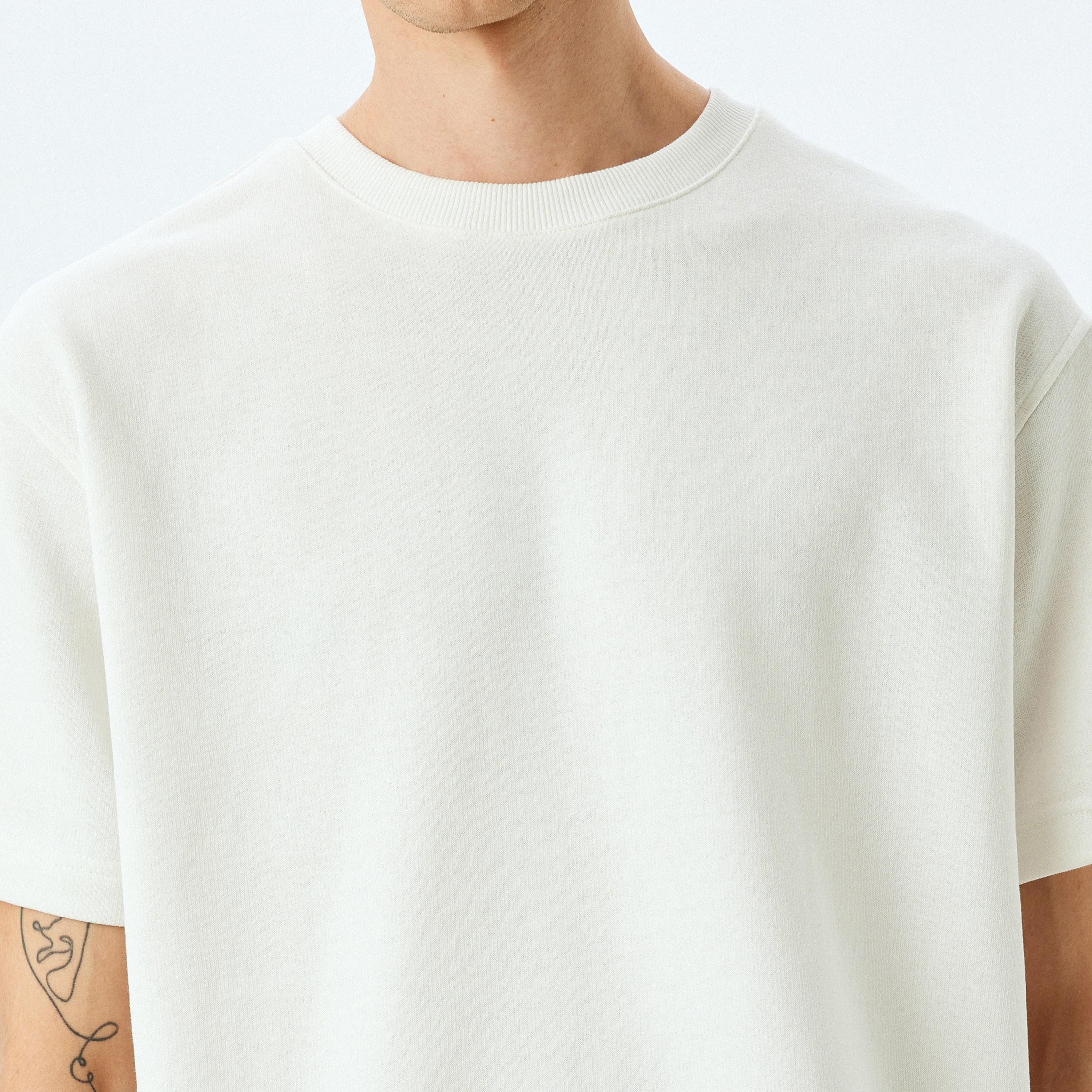 KOTON Plain Crew Neck Short Sleeves Men's T-Shirt-men-clothing-tshirtsandpolos-tshirts-image-3