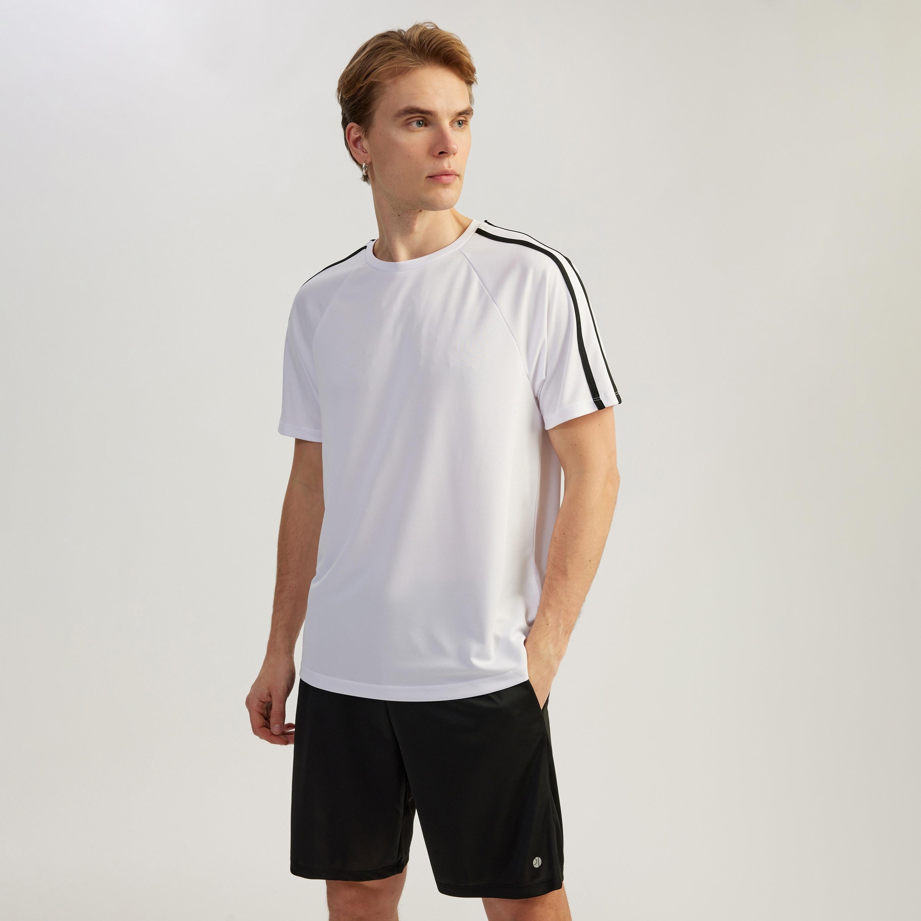 Koton Plain Crew Neck Short Raglan Sleeves Men's T-Shirt-men-clothing-tshirtsandpolos-tshirts-image-2