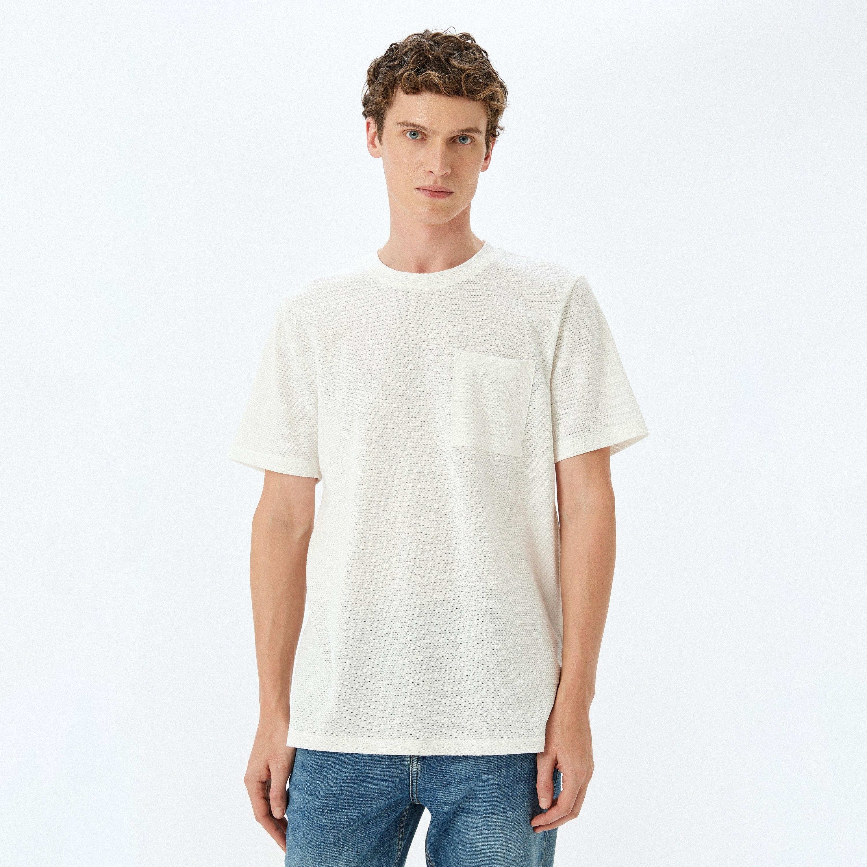 Koton Textured Crew Neck Short Sleeves Men's T-Shirt-men-clothing-tshirtsandpolos-tshirts-image-1