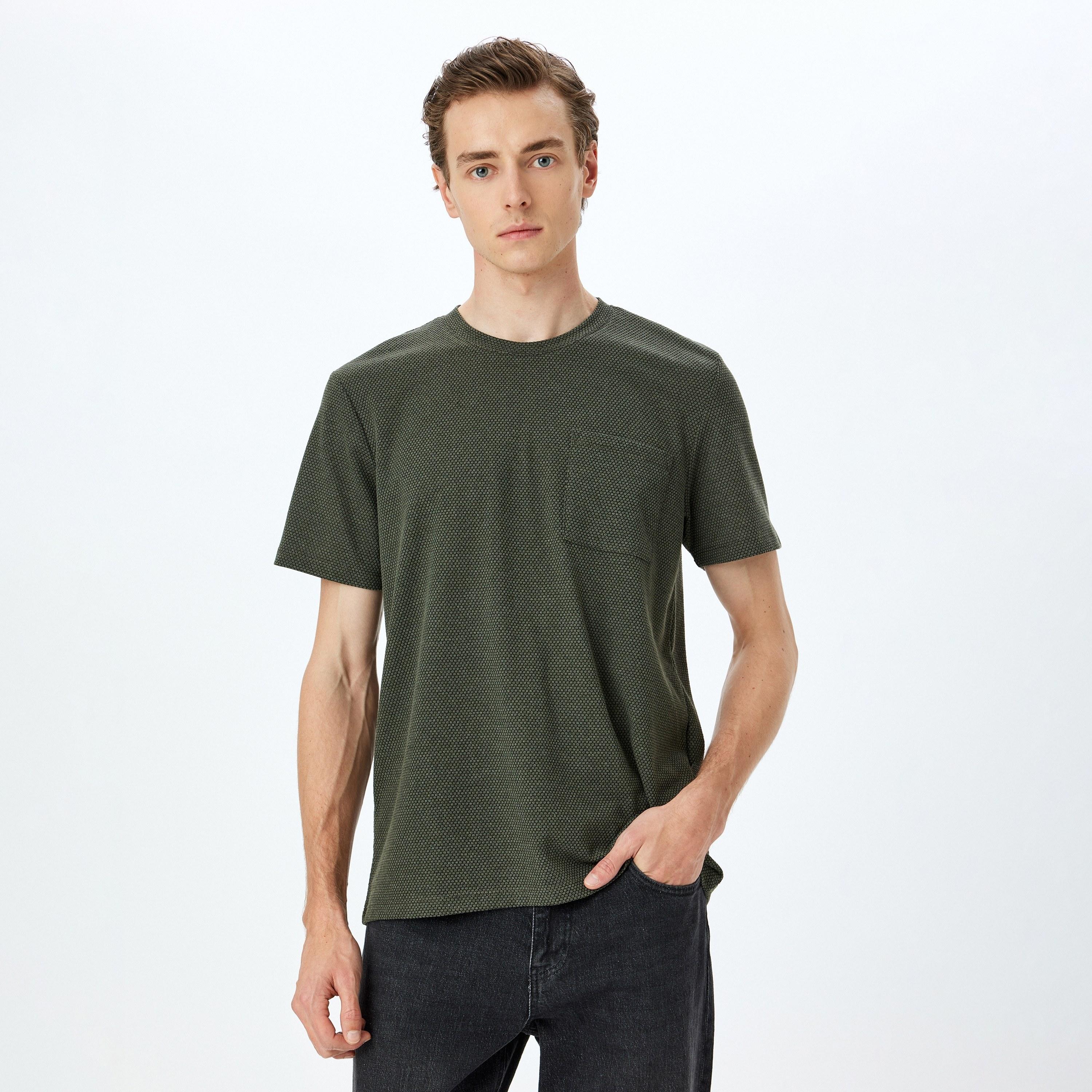 Koton Textured Crew Neck Short Sleeves Men's T-Shirt-men-clothing-tshirtsandpolos-tshirts-image-1