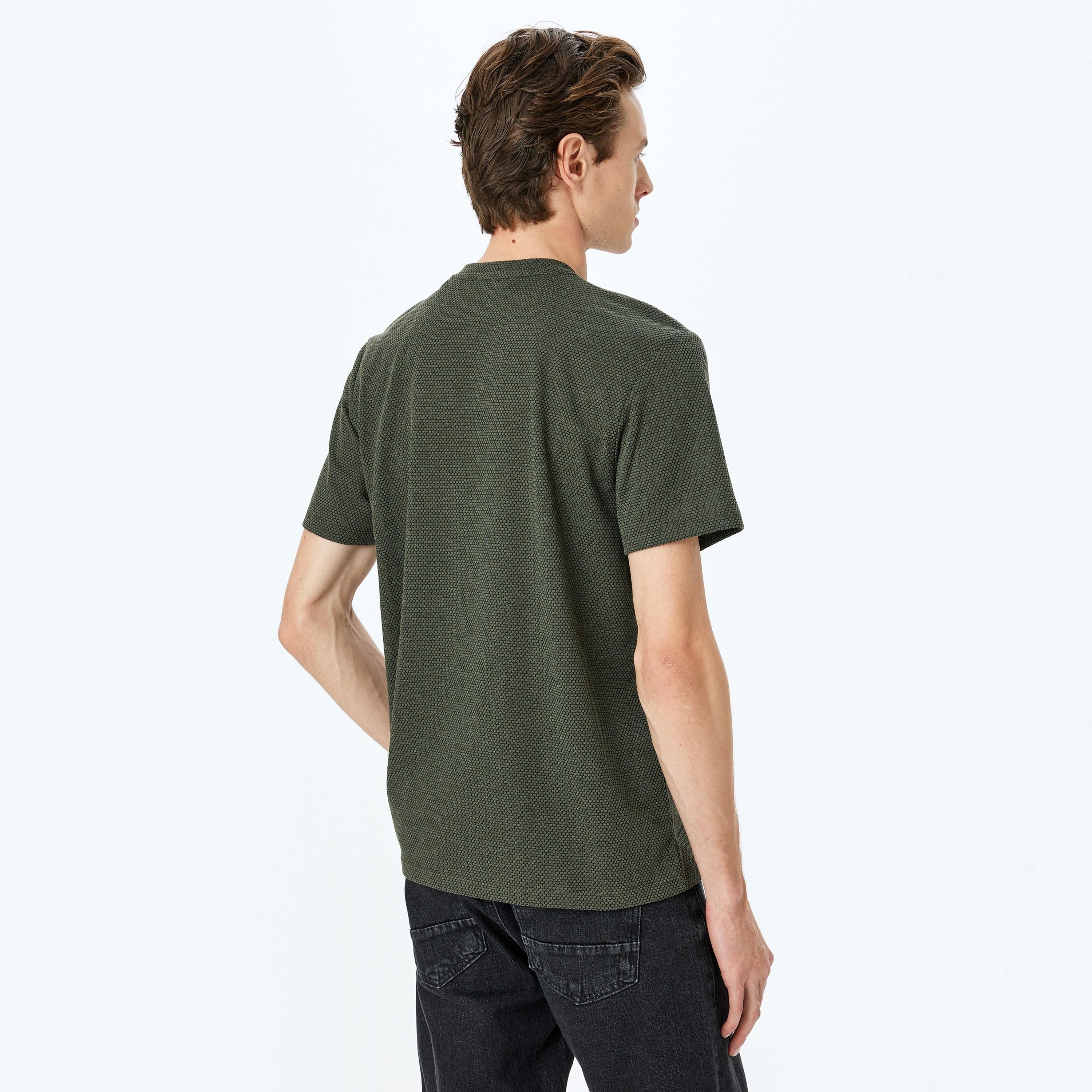 Koton Textured Crew Neck Short Sleeves Men's T-Shirt-men-clothing-tshirtsandpolos-tshirts-image-3